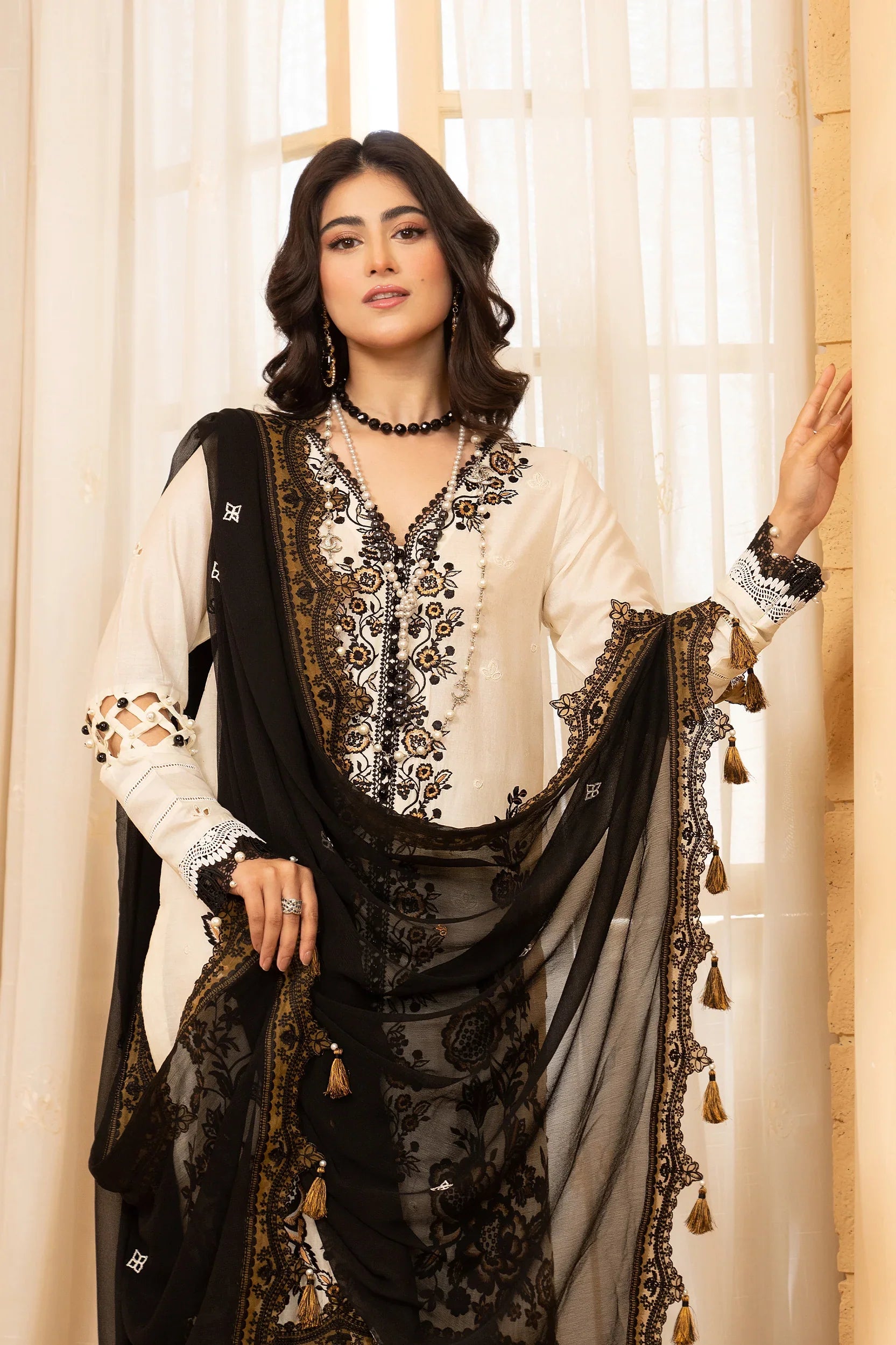 Hemstitch | Summer Luxury Lawn 24 | Prestige - Official Hemstitch stockist in UK - Sakeena London