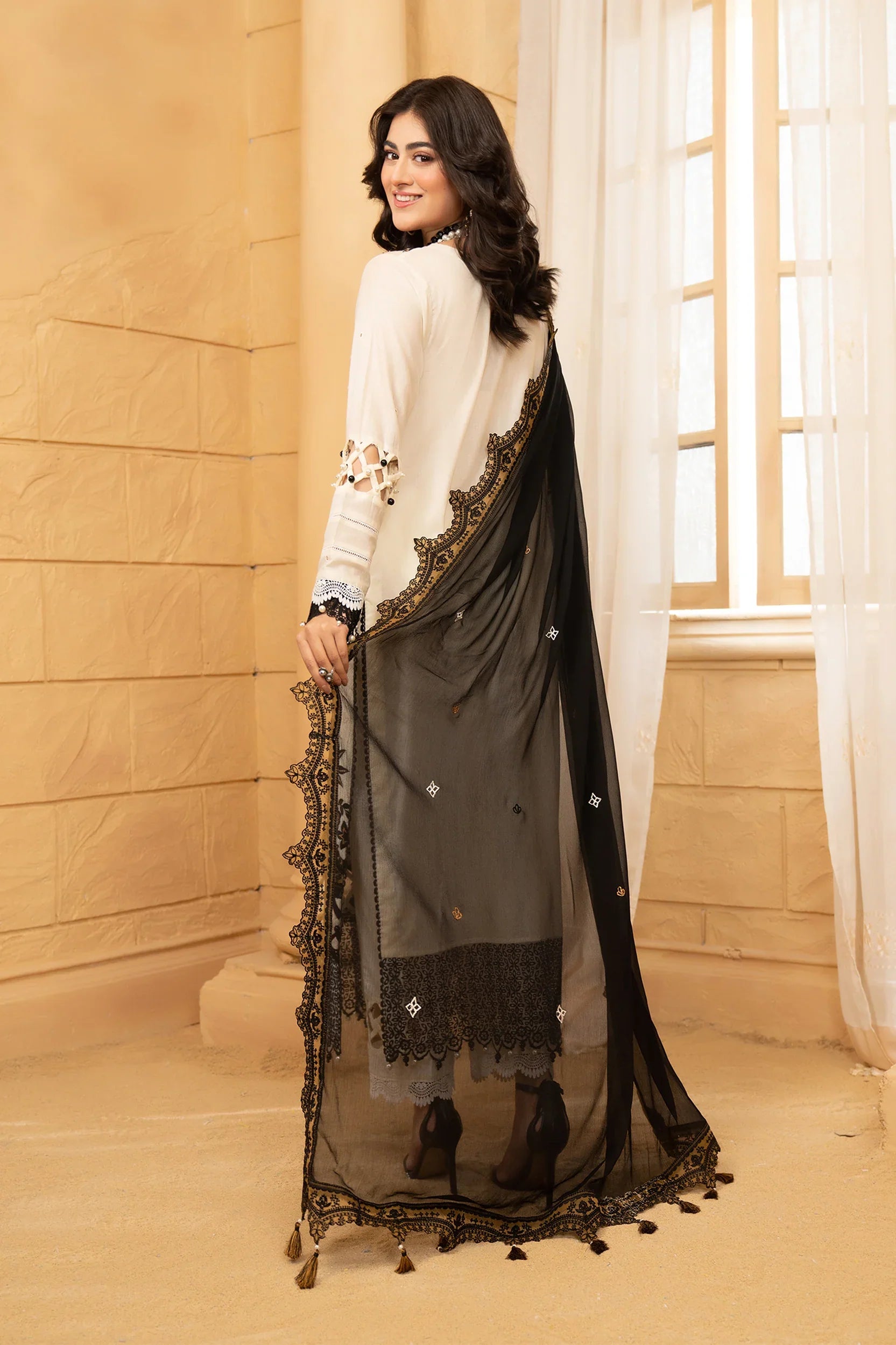 Hemstitch | Summer Luxury Lawn 24 | Prestige - Official Hemstitch stockist in UK - Sakeena London