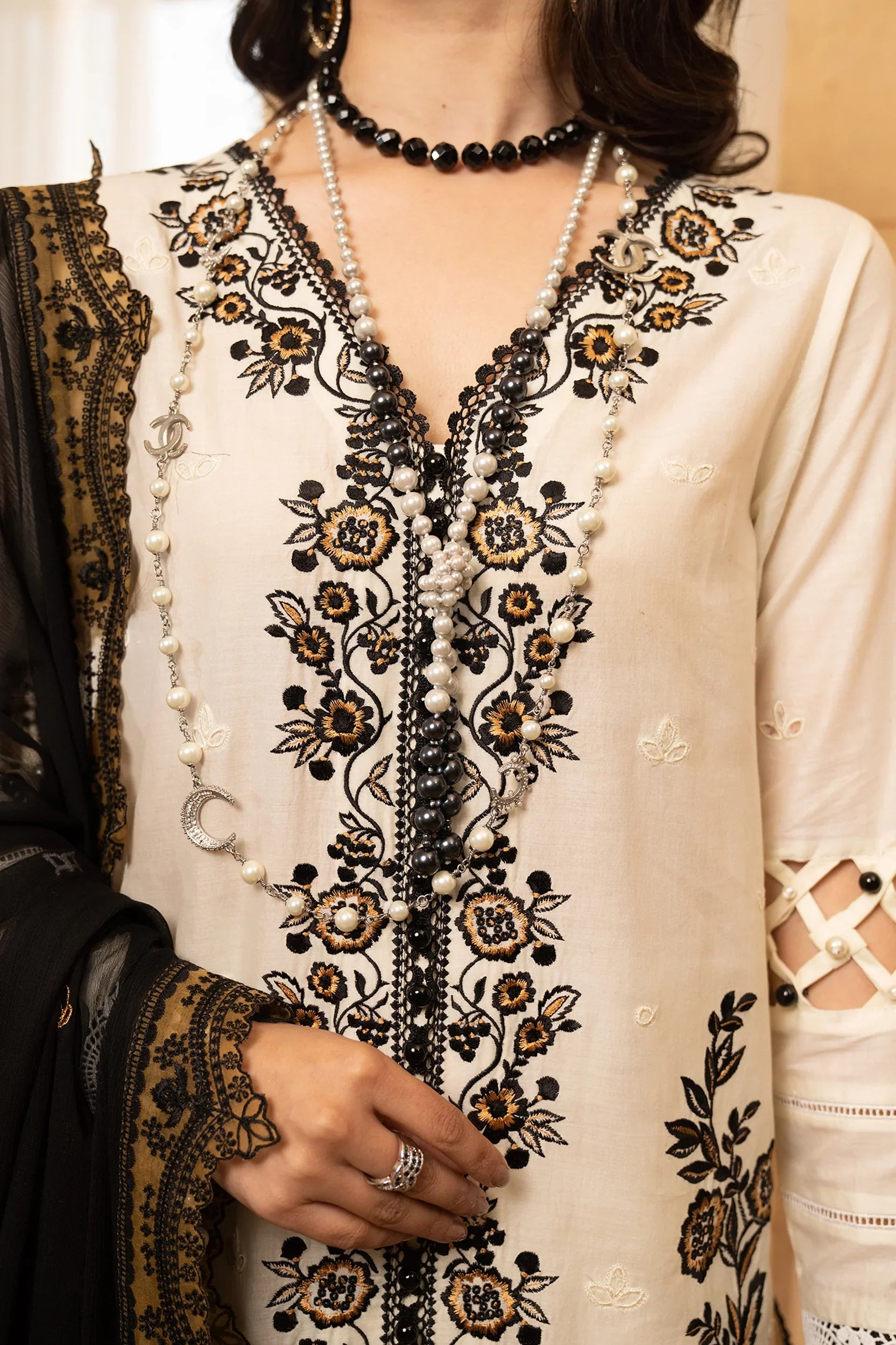 Hemstitch | Summer Luxury Lawn 24 | Prestige - Official Hemstitch stockist in UK - Sakeena London