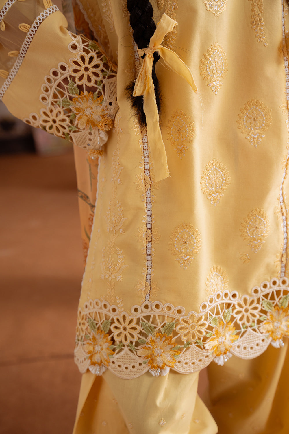 Saira Rizwan | Laanem Summer Lawn 25 | LEYLA-A-SRL25-04 - Official Saira Rizwan stockist in UK - Sakeena London