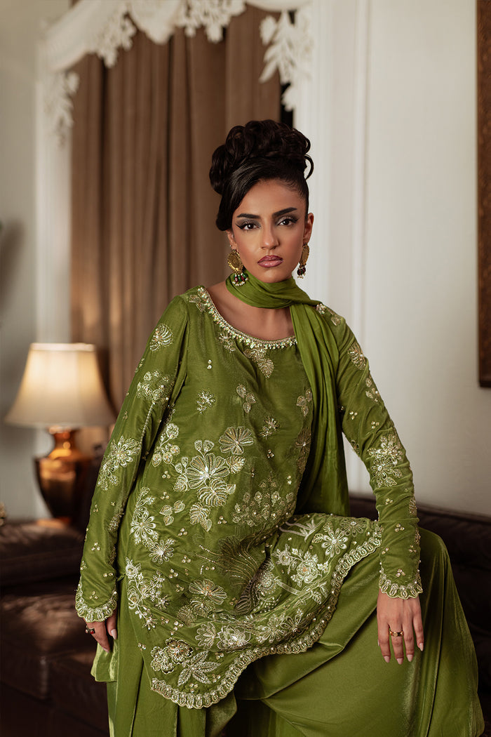 Saira Rizwan | Velvet Pret 25 | KAHWA-SRVP25-08 - Official Saira Rizwan stockist in UK - Sakeena London