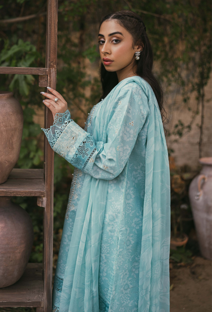 Humdum | Gardenia Lawn | D07 - Official HumDum stockist in UK - Sakeena London
