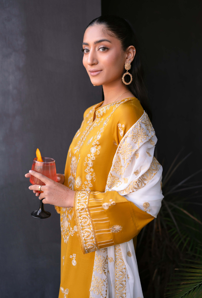 Humdum | Meraki Lawn 24 | d04 - Official HumDum stockist in UK - Sakeena London
