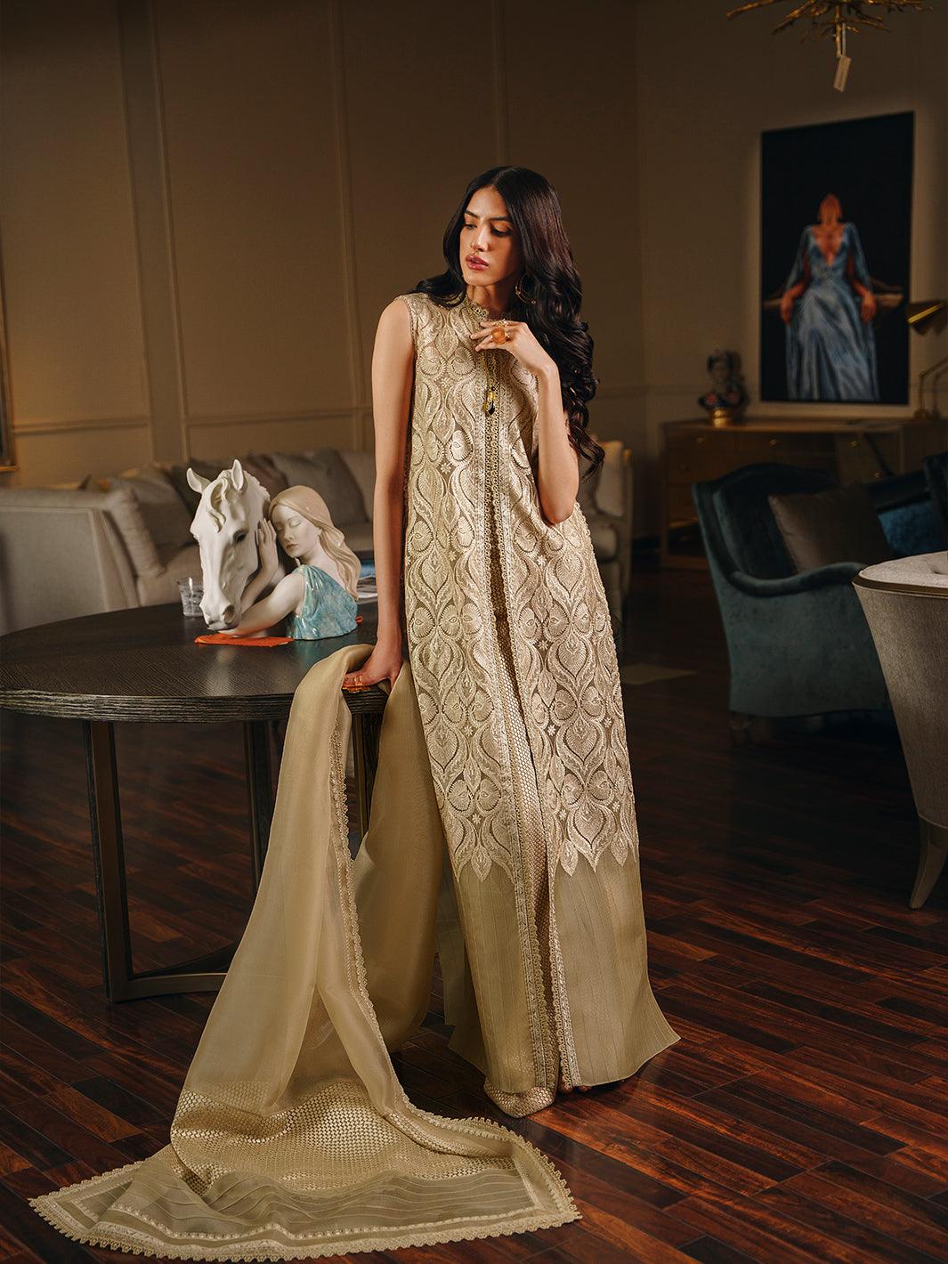 Amroz Atelier | Reveur Formals | Ilaria - Official Amroz Atelier stockist in UK - Sakeena London