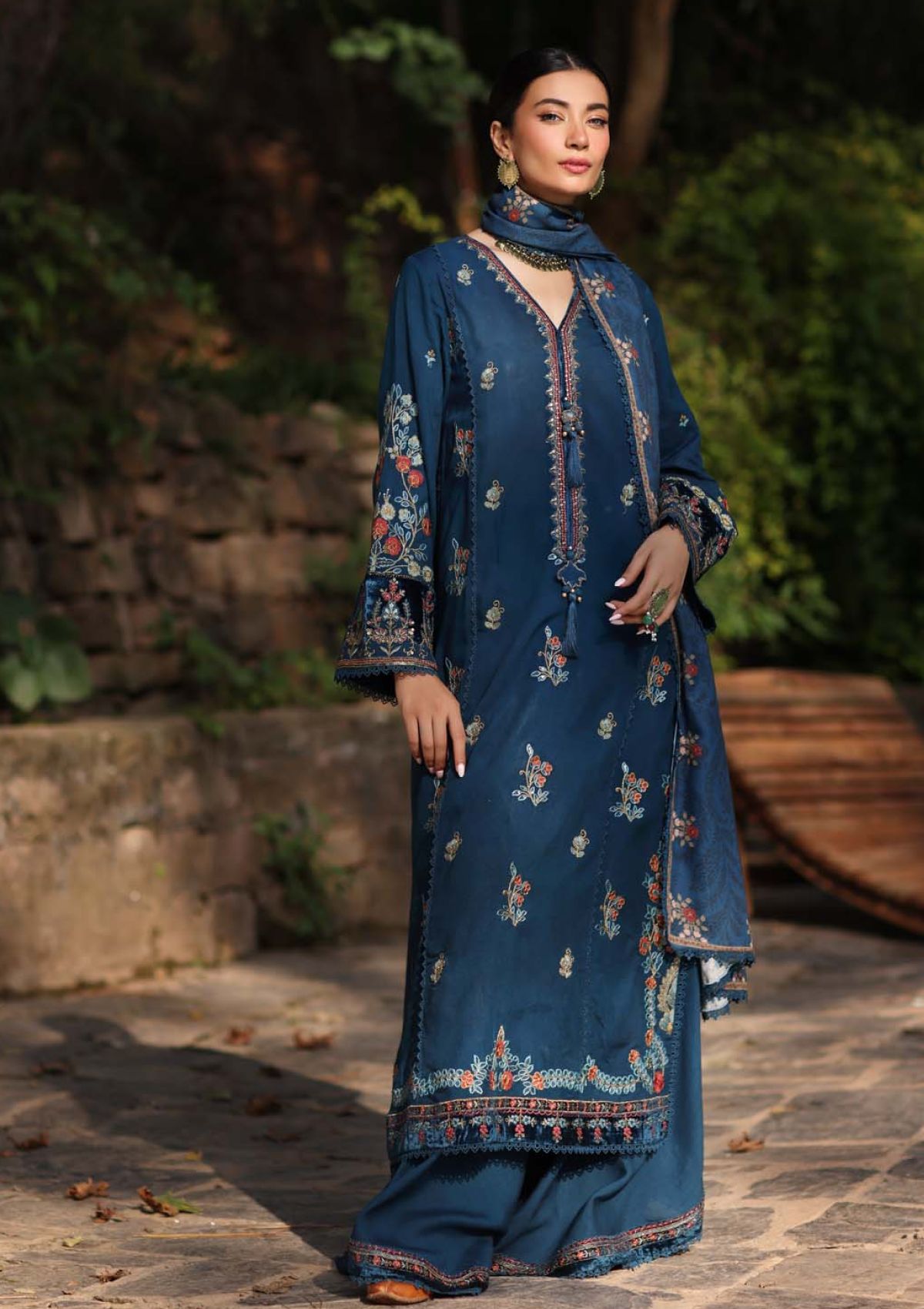 Winter Collection - Noor - Saadia Asad - Suzaanikari - NSK24#08