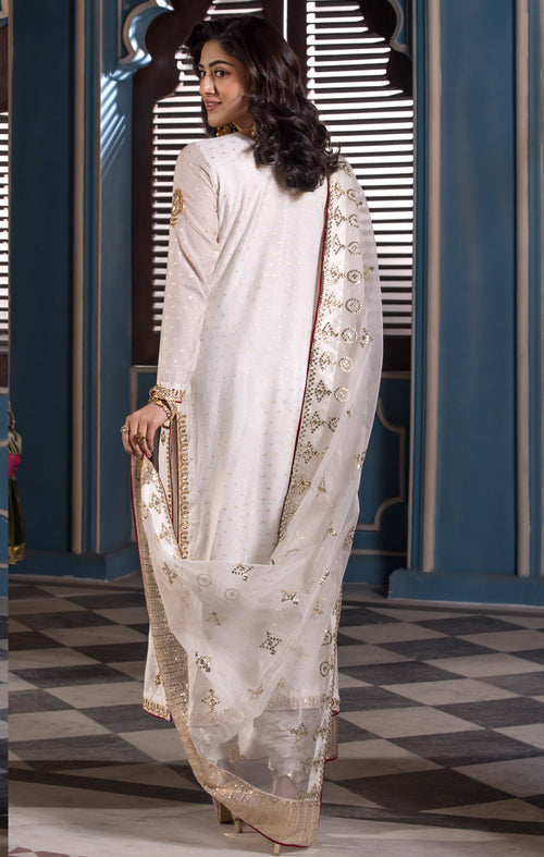 Maya | Mehr o Mah Formals | VARENA - Official Maya stockist in UK - Sakeena London