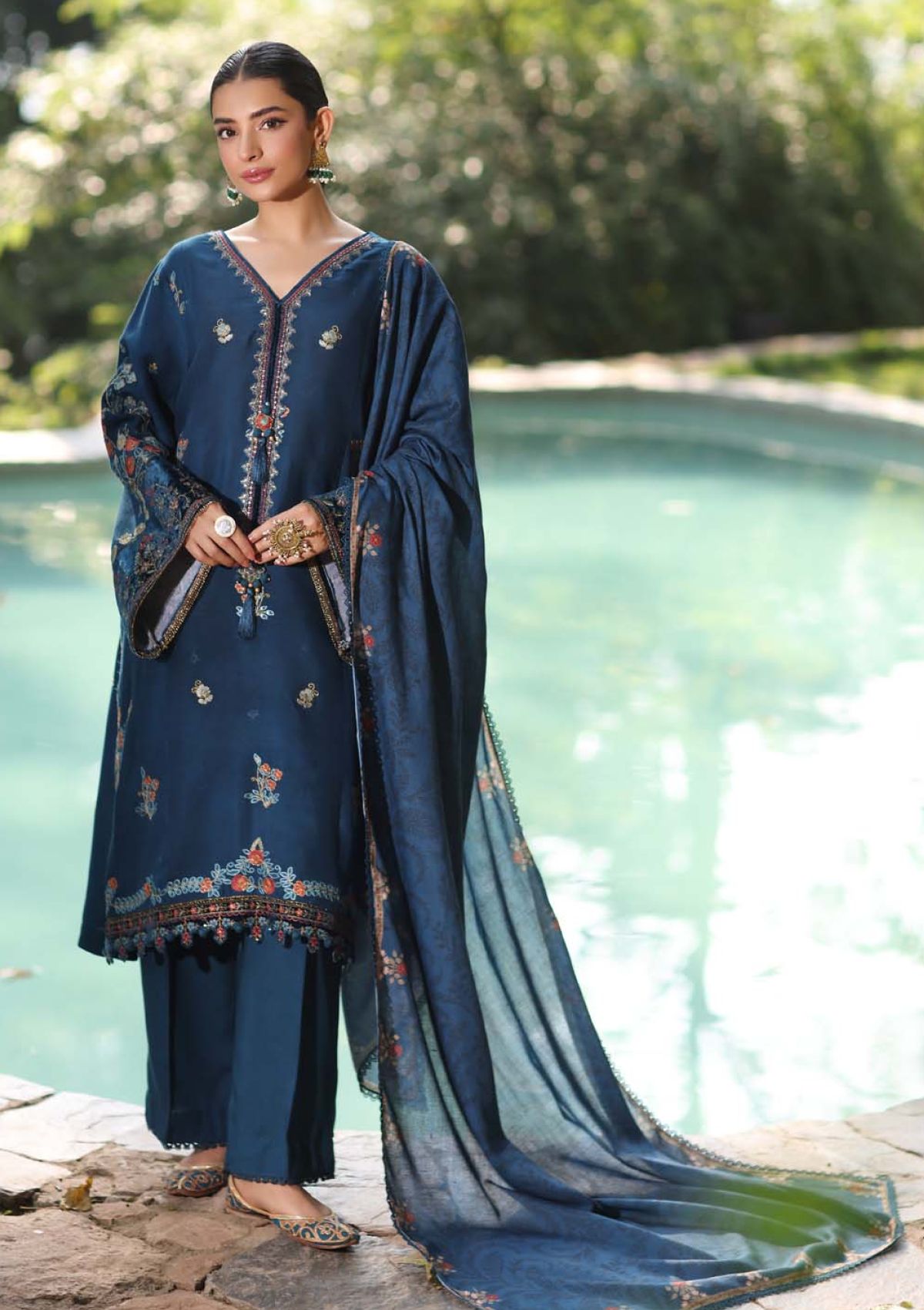 Winter Collection - Noor - Saadia Asad - Suzaanikari - NSK24#08