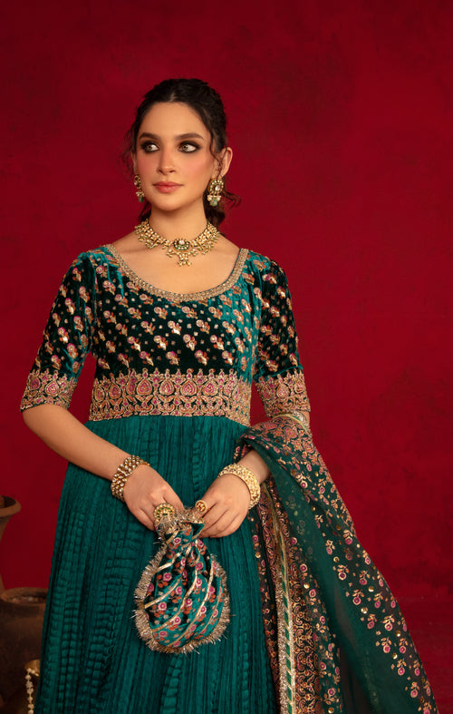 Maya | Raazi Velvet 24 | DILAAB - Official Maya stockist in UK - Sakeena London