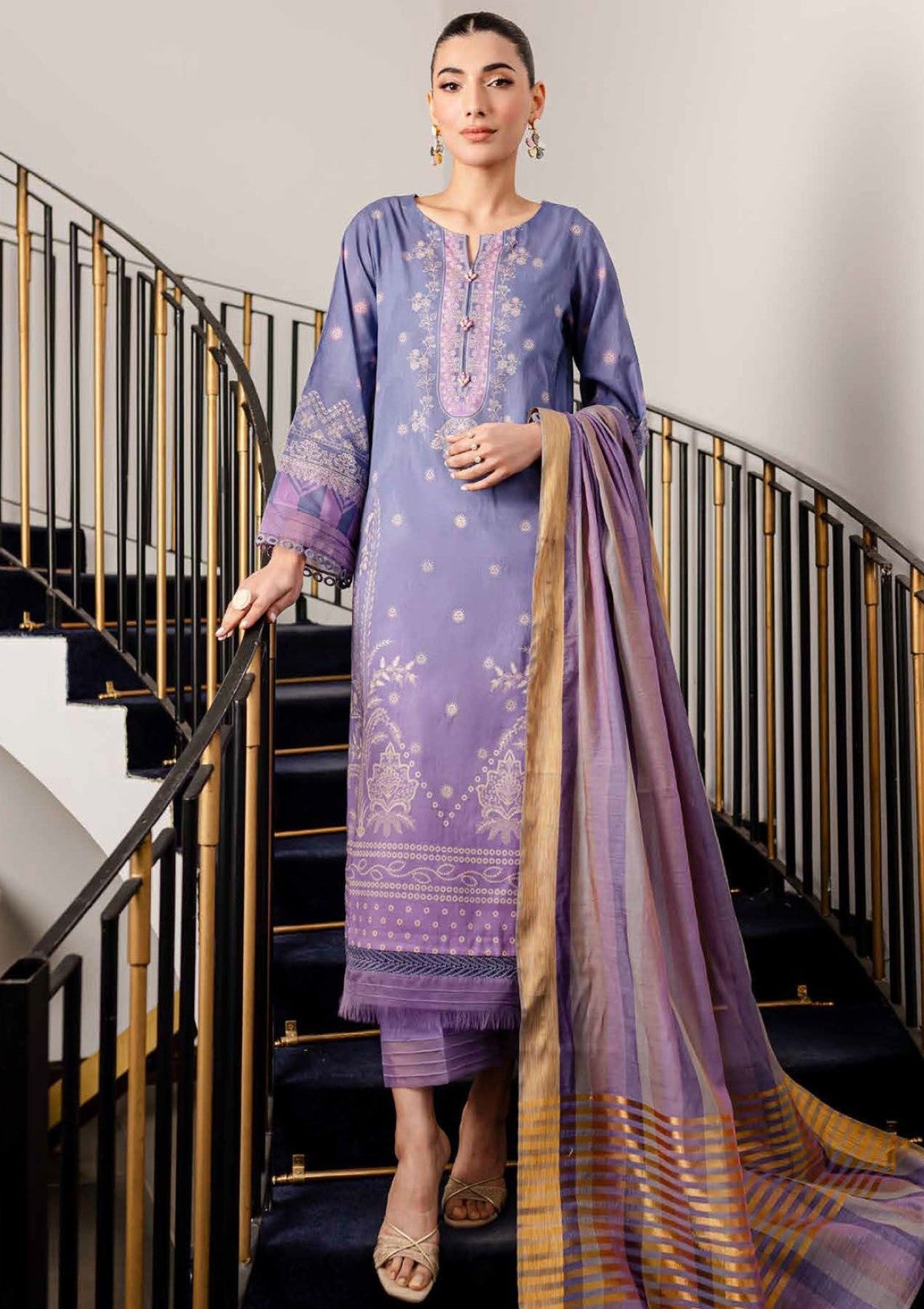 Lawn Collection - Nureh - Signature Prints - SP - 111
