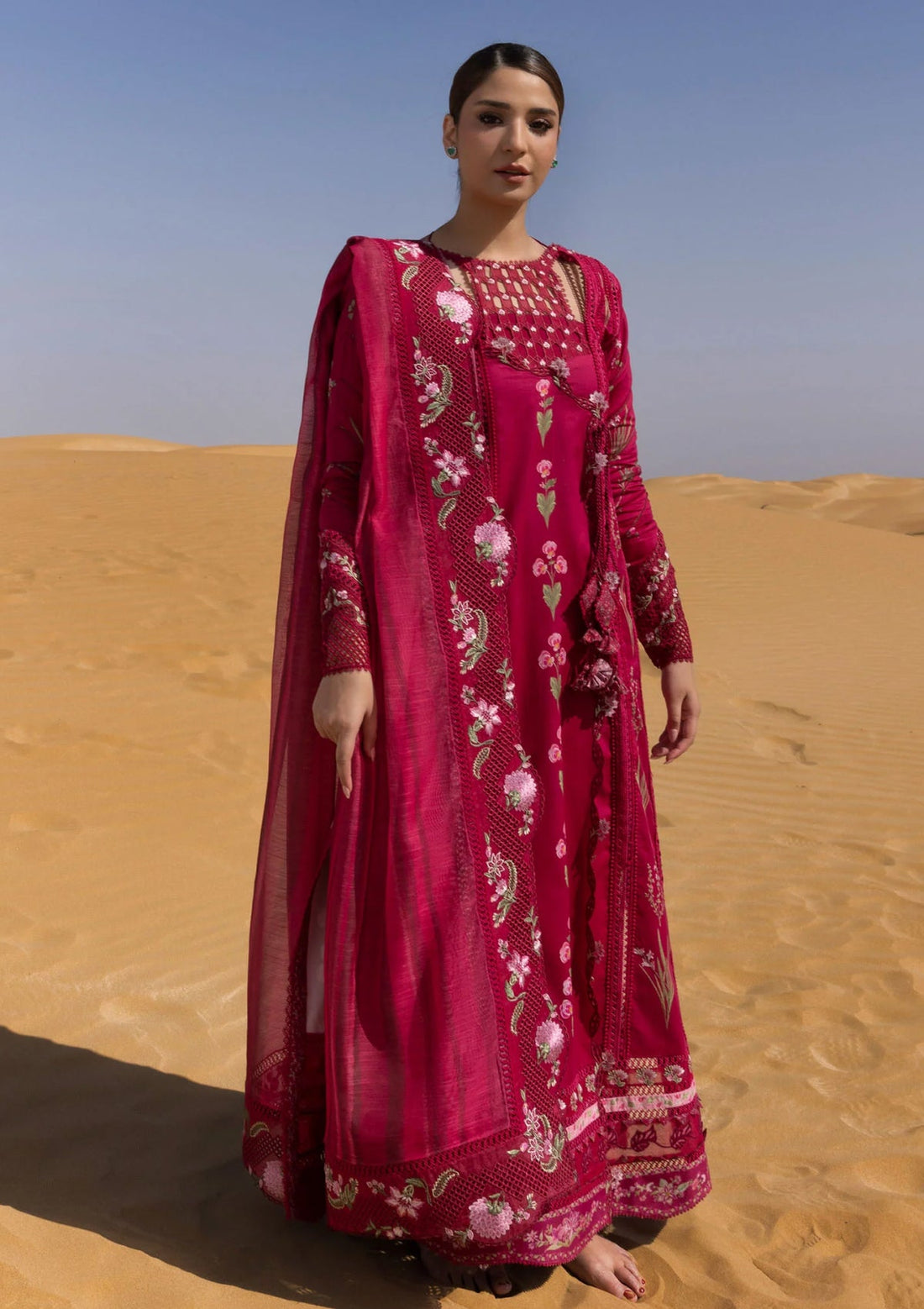 Lawn - Crimson - Flow - CF25#9A - Once Upon A Flower