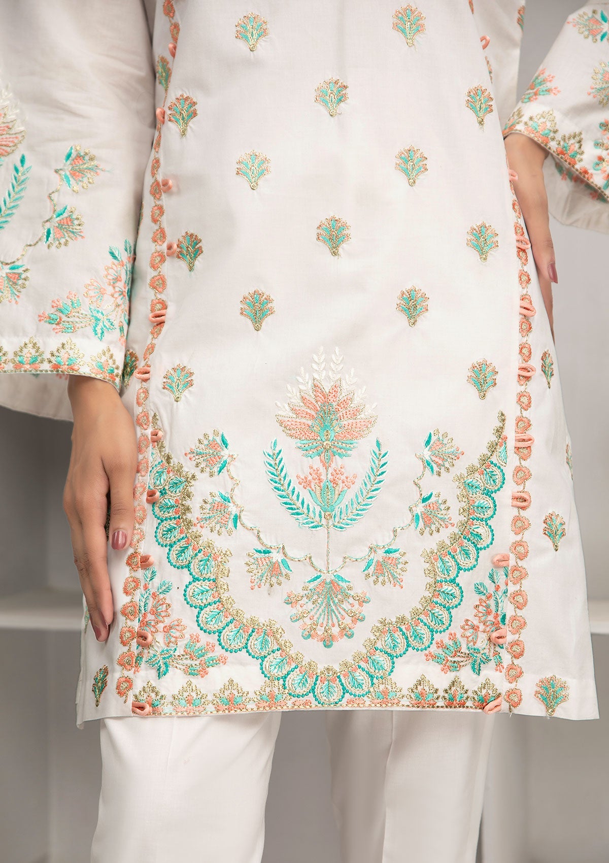 Pret Collection - Mayal Studio - Parisa - Ivory - D#03