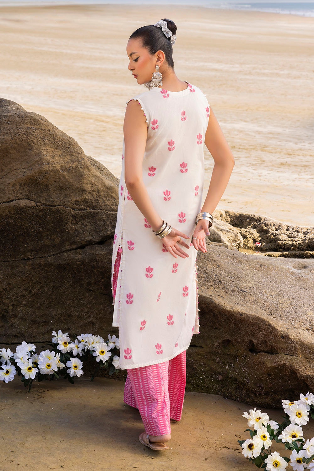 Gul Ahmed | Taara 25 | JT-42012 - Official Gul Ahmed stockist in UK - Sakeena London