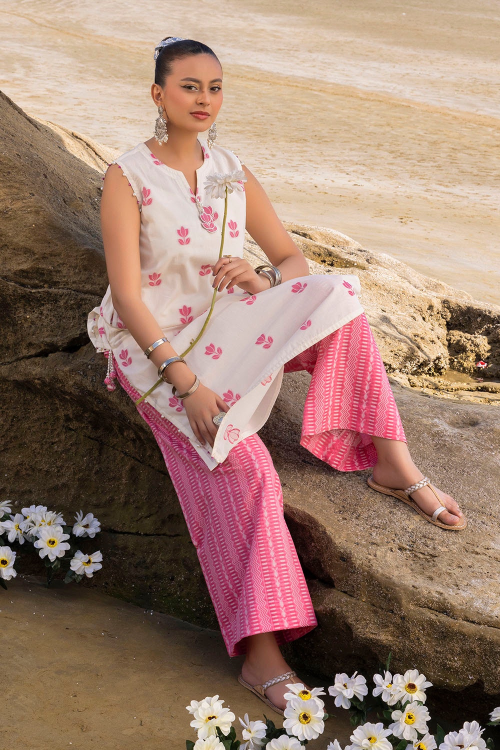 Gul Ahmed | Taara 25 | JT-42012 - Official Gul Ahmed stockist in UK - Sakeena London