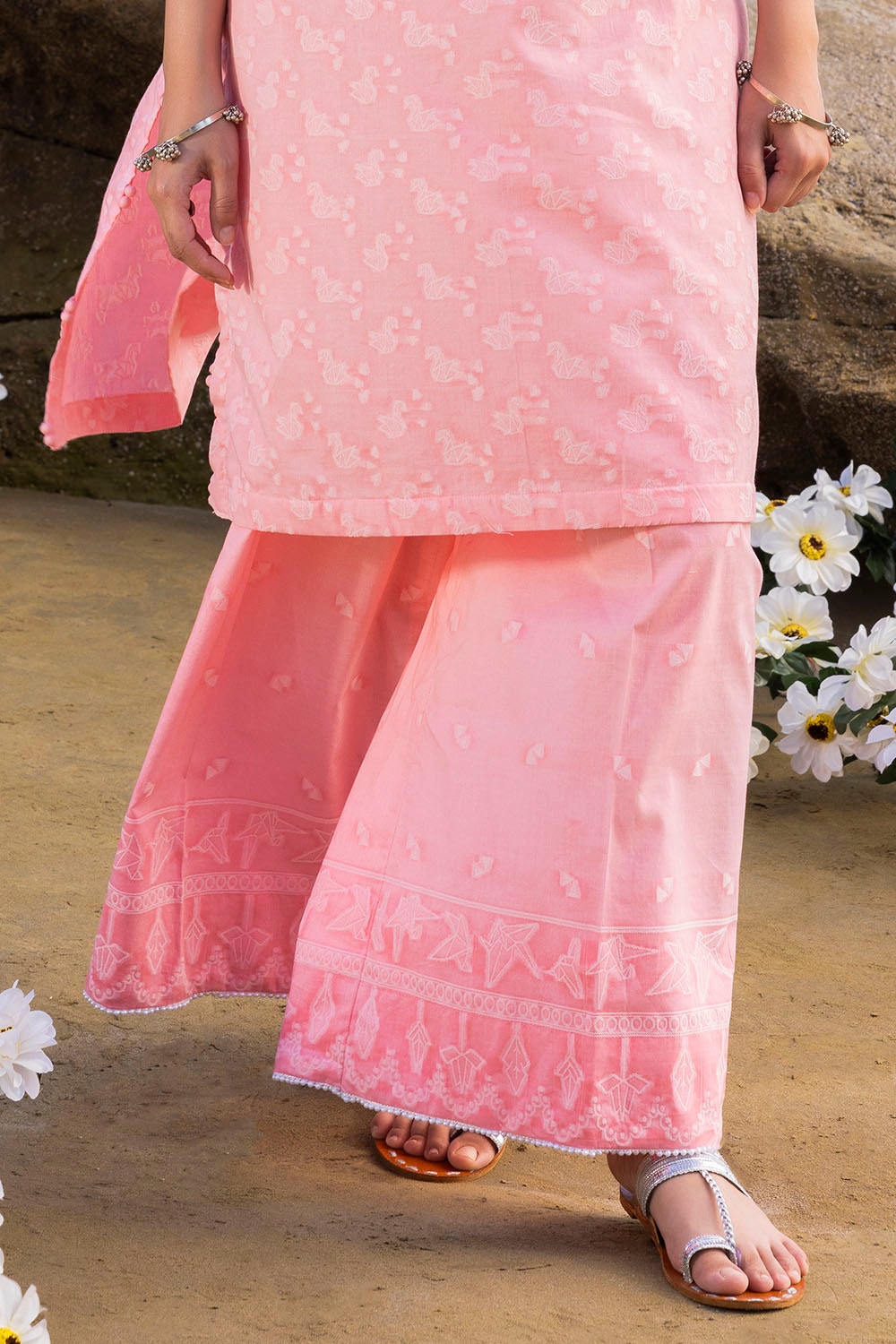 Gul Ahmed | Taara 25 | T-42013 - Official Sakeena London stockist in UK - Sakeena London