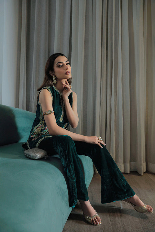 Saira Rizwan | Riona Luxury Formals | Simone - Official Saira Rizwan stockist in UK - Sakeena London