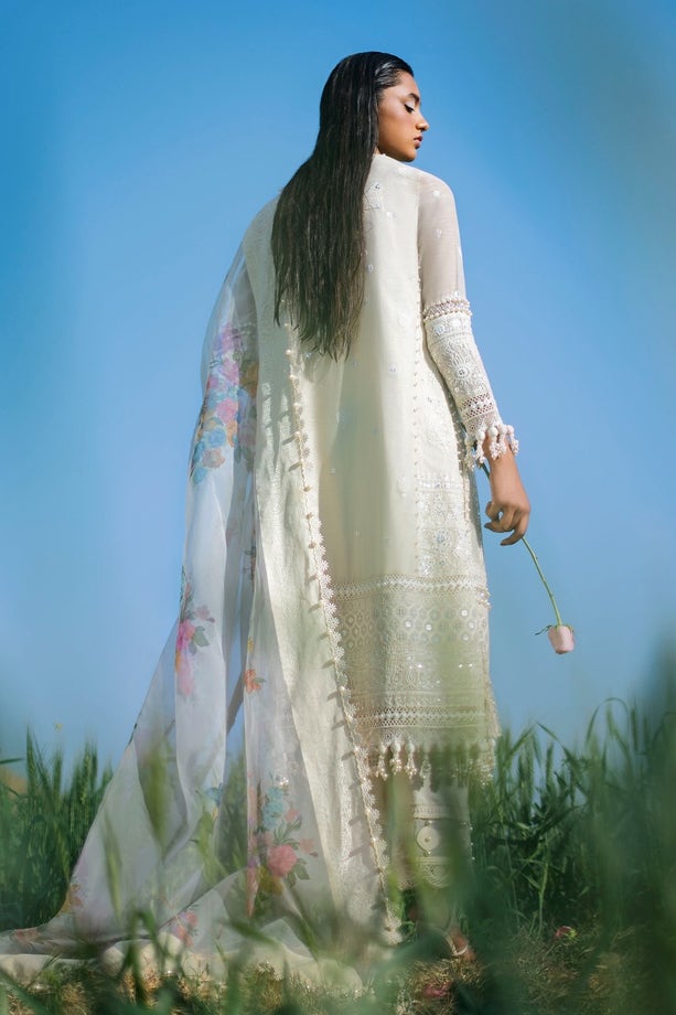 Sana Safinaz | Luxury Lawn Collection | 005A - Official Sana Safinaz stockist in UK - Sakeena London