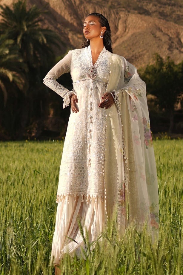 Sana Safinaz | Luxury Lawn Collection | 005A - Official Sana Safinaz stockist in UK - Sakeena London