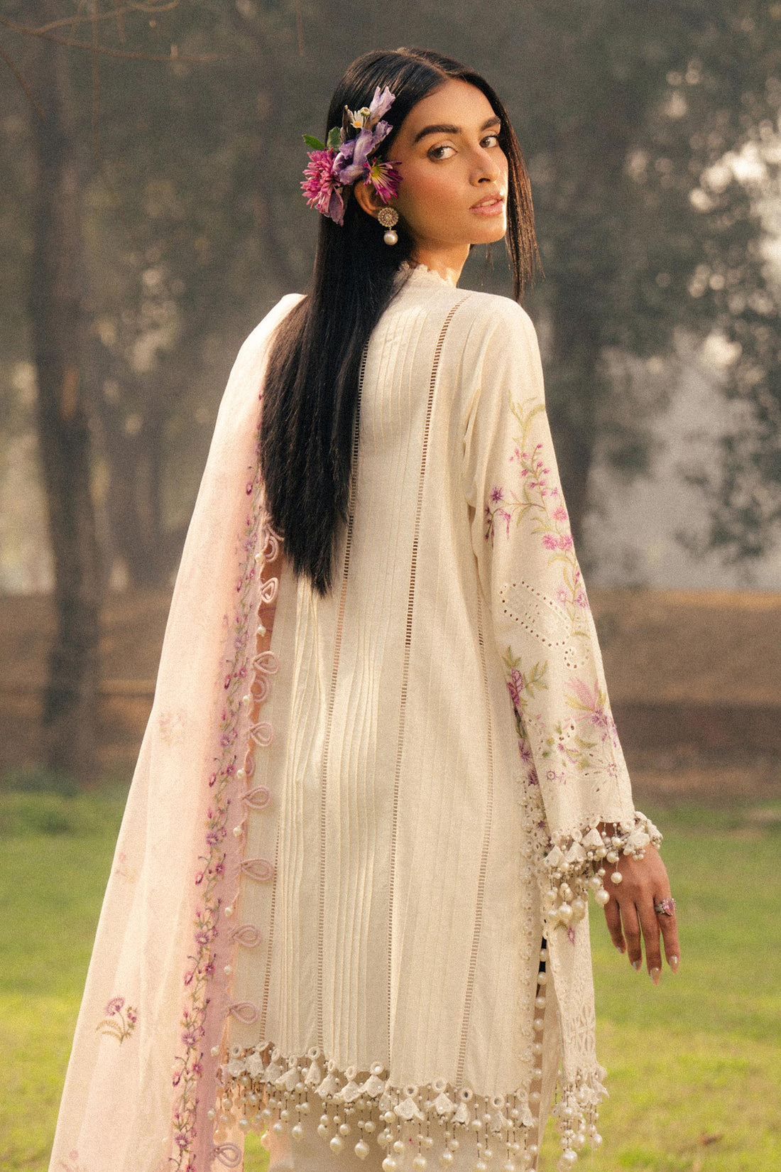Sana Safinaz | Luxury Lawn 25 | L251-001A-3CT - Official Sana Safinaz stockist in UK - Sakeena London