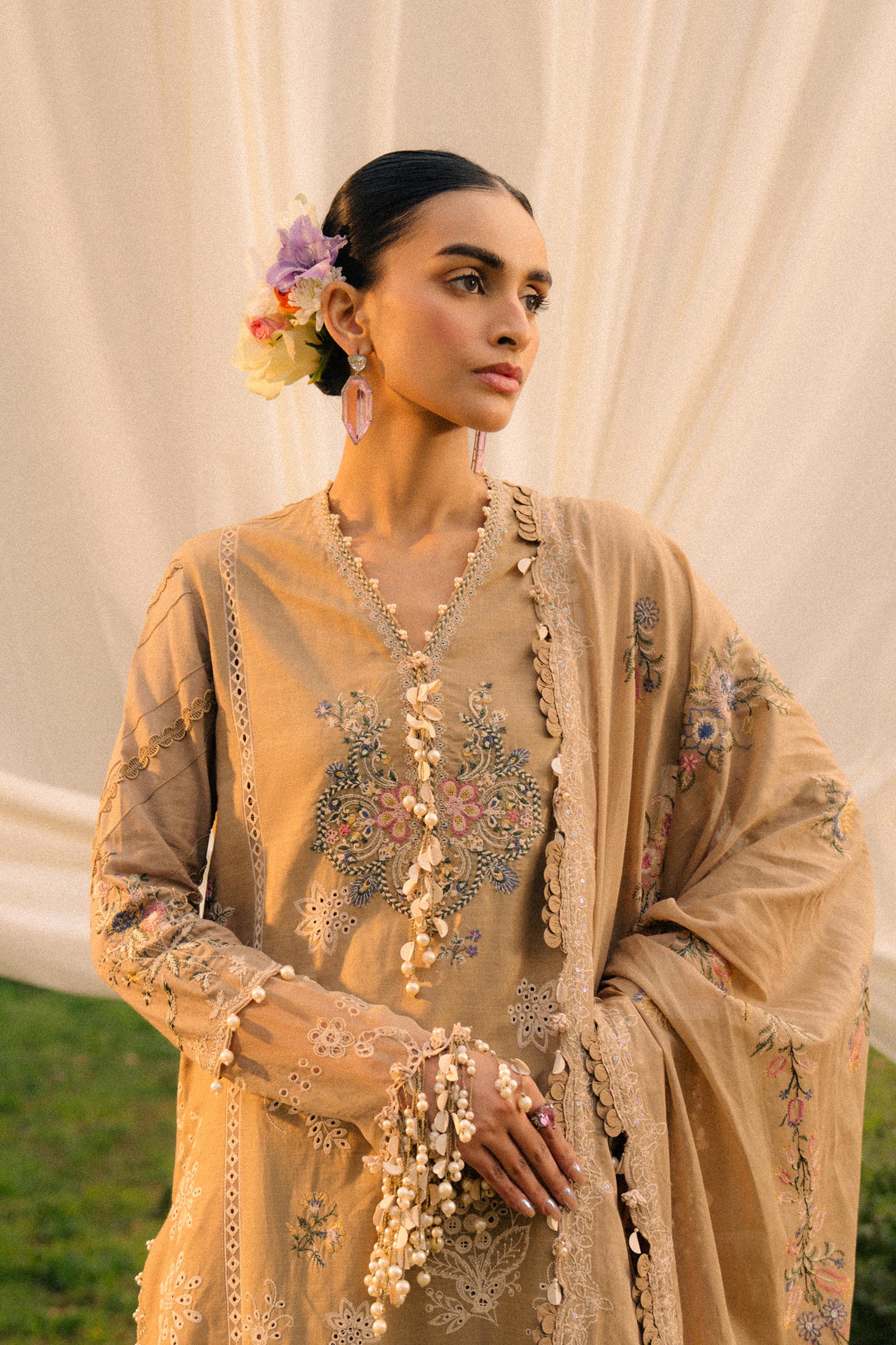 Sana Safinaz | Luxury Lawn 25 | L251-006A-3CH - Official Sana Safinaz stockist in UK - Sakeena London