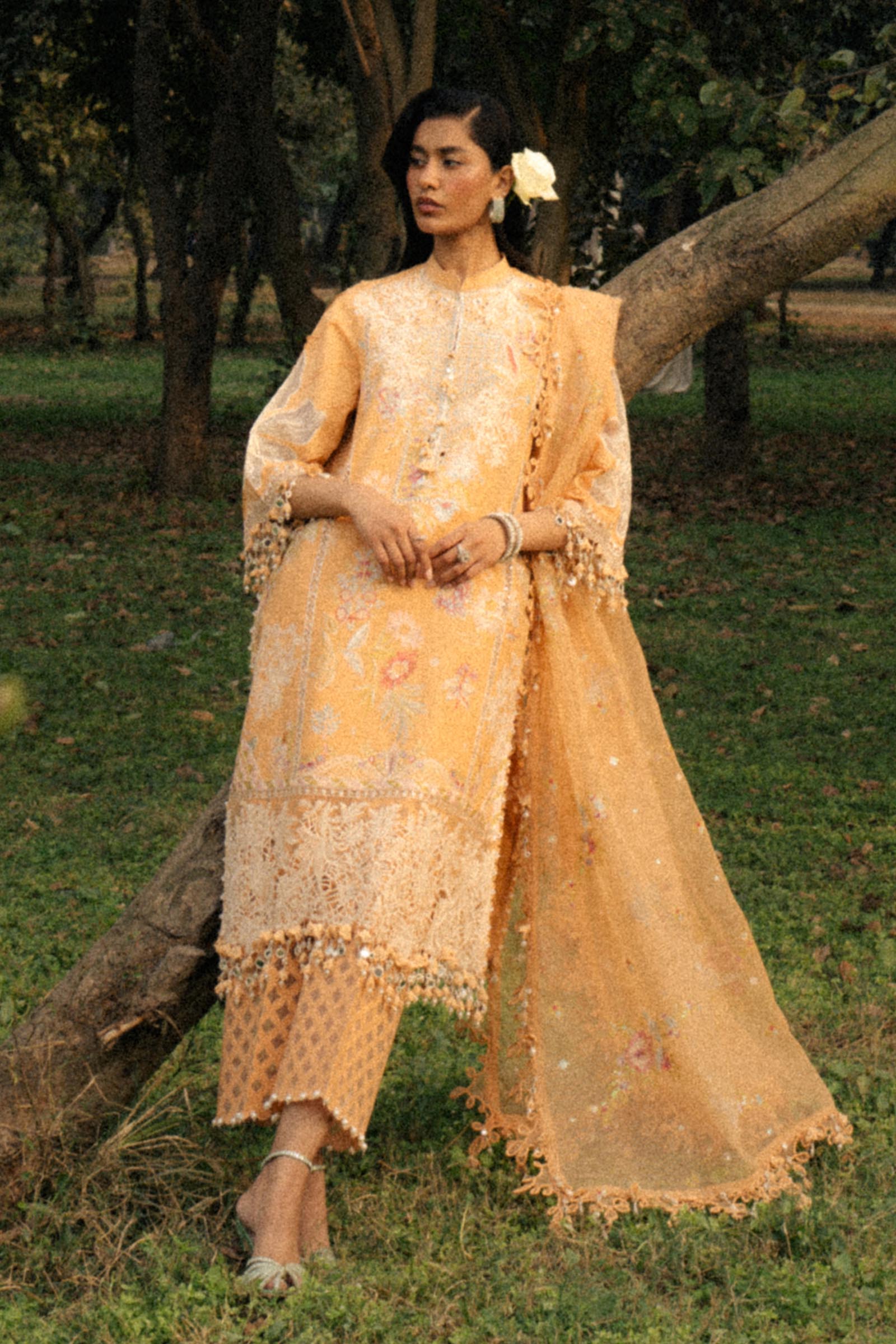 Sana Safinaz | Luxury Lawn 25 | L251-008B-3CT - Official Sana Safinaz stockist in UK - Sakeena London