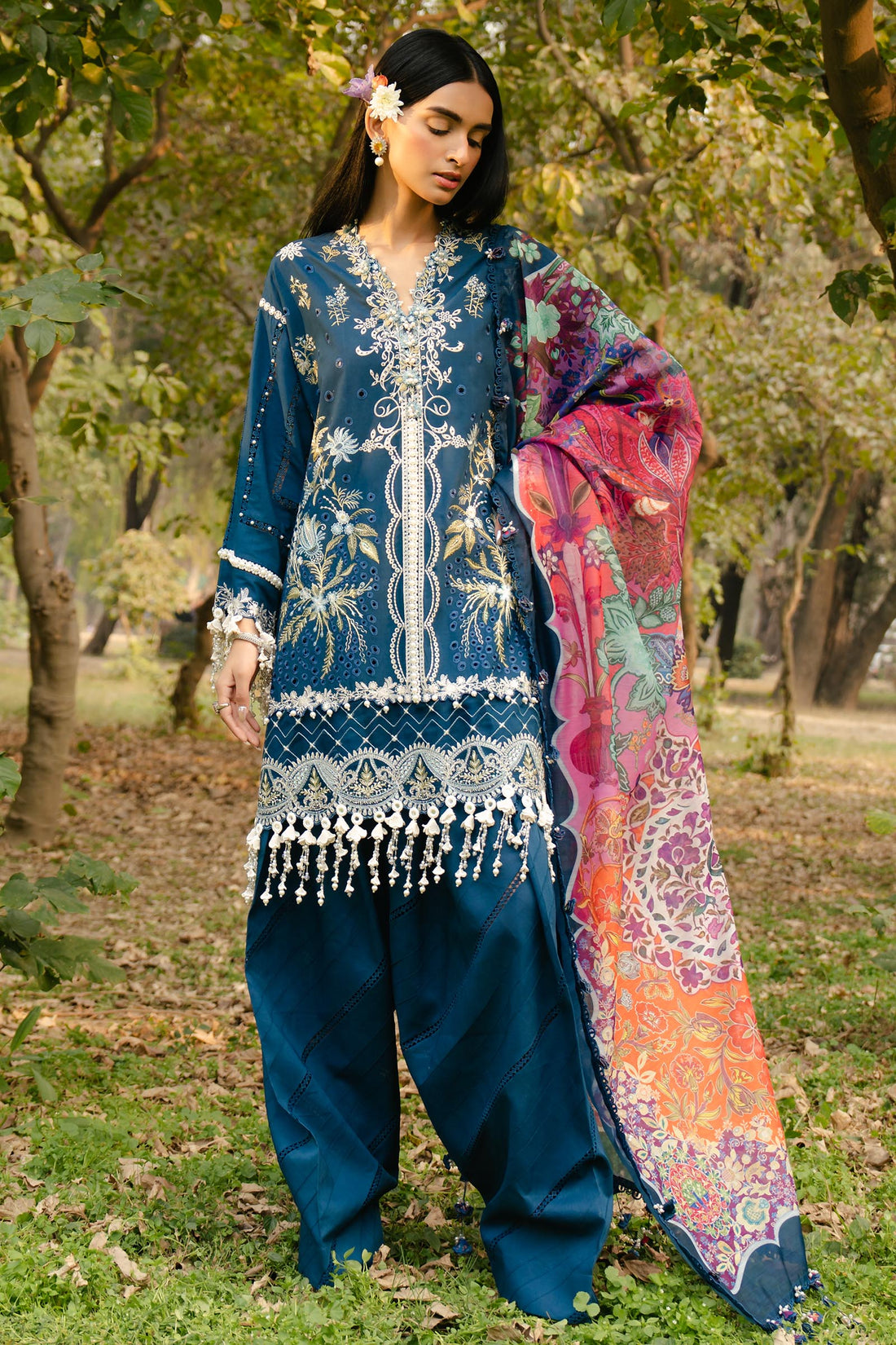 Sana Safinaz | Luxury Lawn 25 | L251-009B-3DI - Official Sana Safinaz stockist in UK - Sakeena London