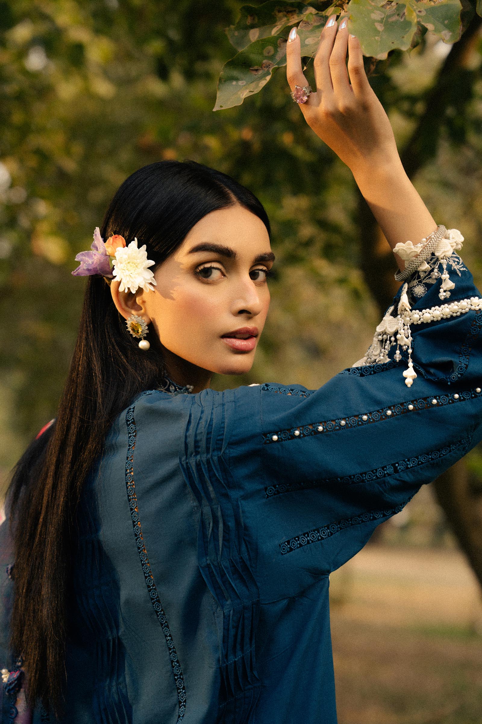 Sana Safinaz | Luxury Lawn 25 | L251-009B-3DI - Official Sana Safinaz stockist in UK - Sakeena London