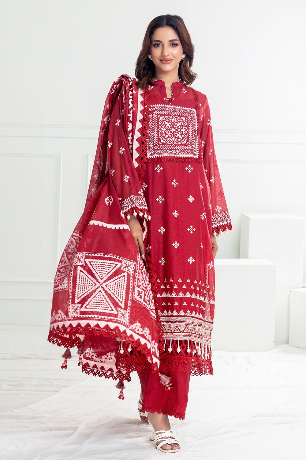 Gul Ahmed | Festive Capsule 25 | SP-52013 - Official Gul Ahmed stockist in UK - Sakeena London
