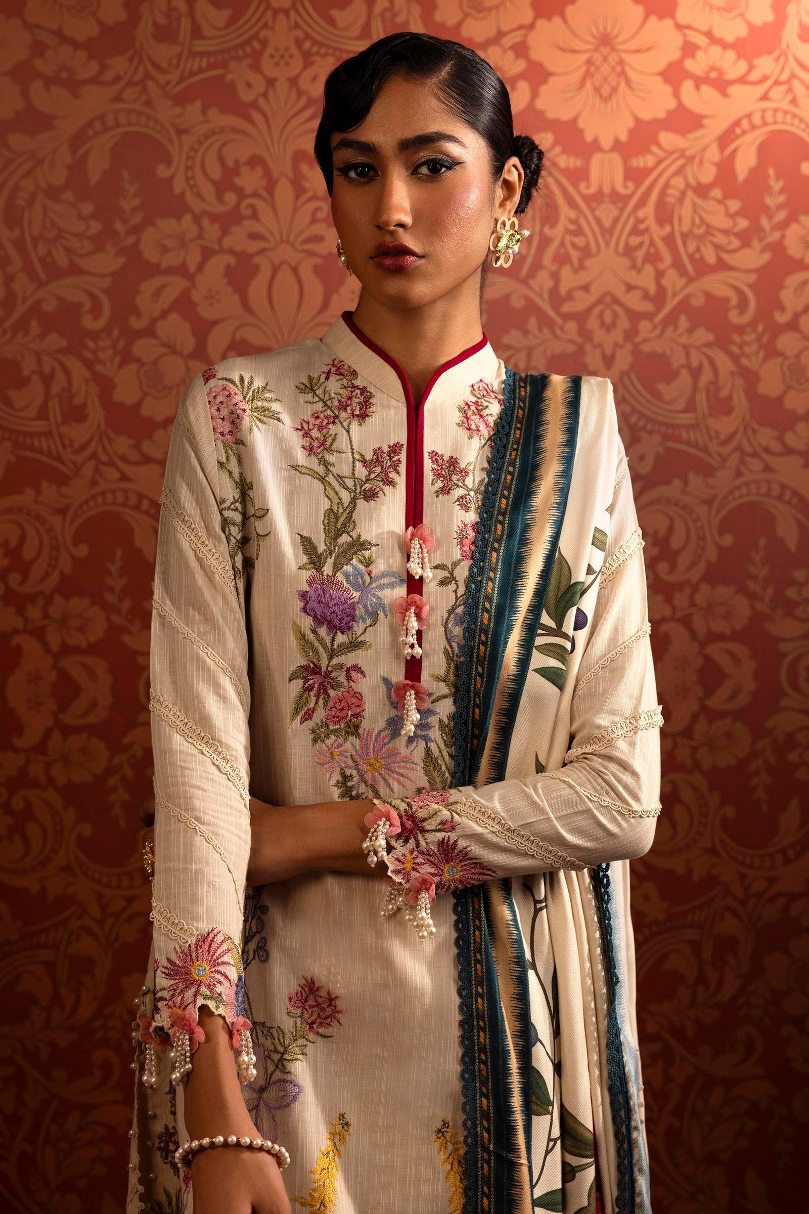 Sana Safinaz | Muzlin Winter 2024 | M243-002A-3CP - Official Sana Safinaz stockist in UK - Sakeena London
