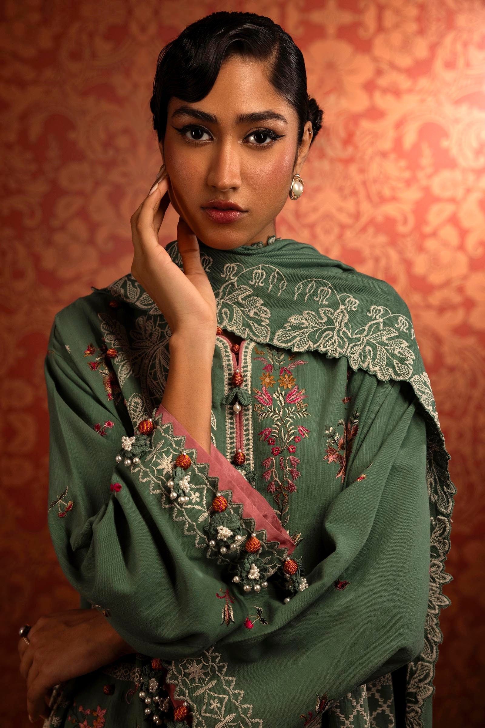 Sana Safinaz | Muzlin Winter 2024 | M243-003B-3CP - Official Sana Safinaz stockist in UK - Sakeena London