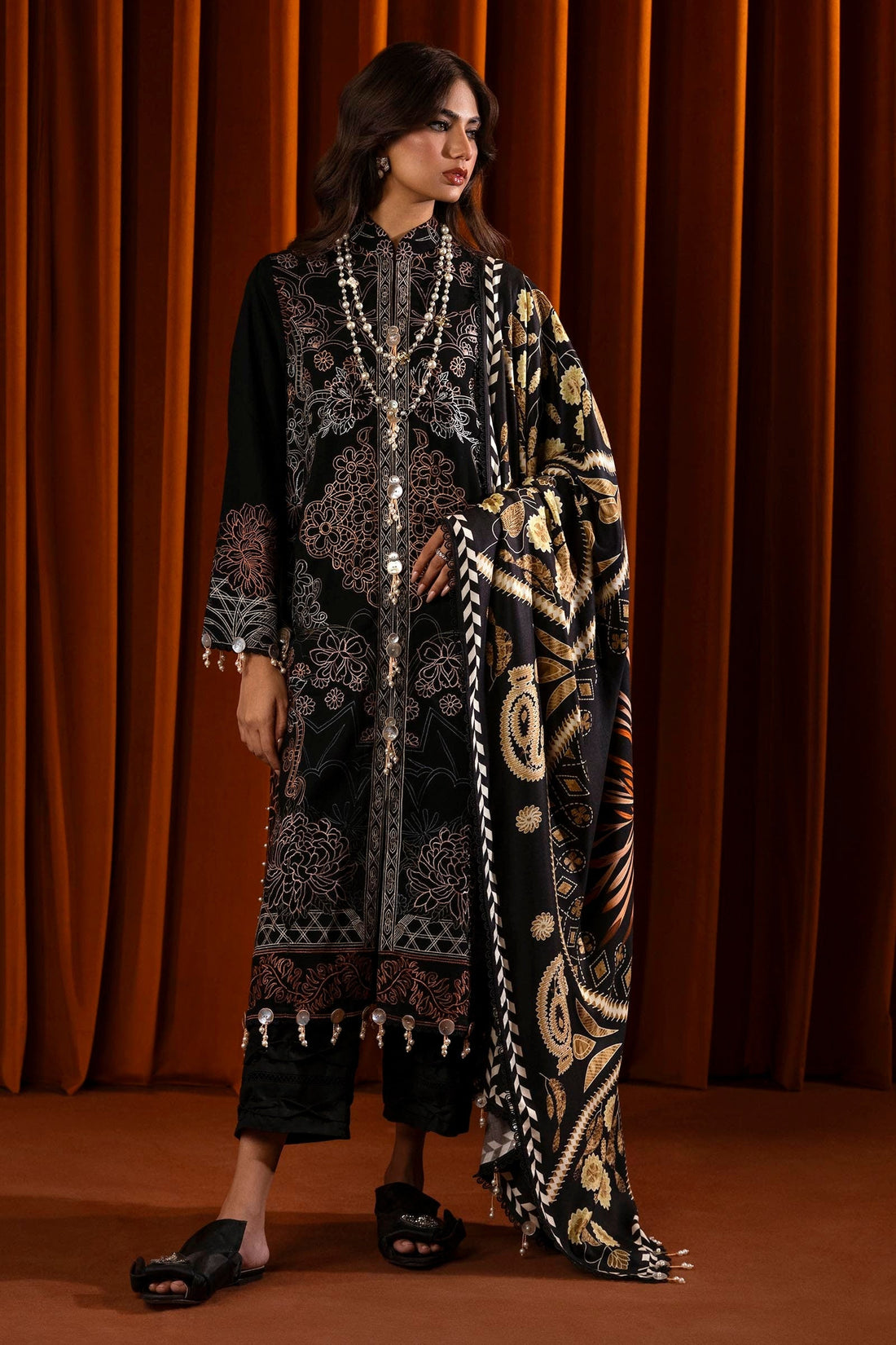 Sana Safinaz | Muzlin Winter 2024 | M243-004B-3CP - Official Sana Safinaz stockist in UK - Sakeena London