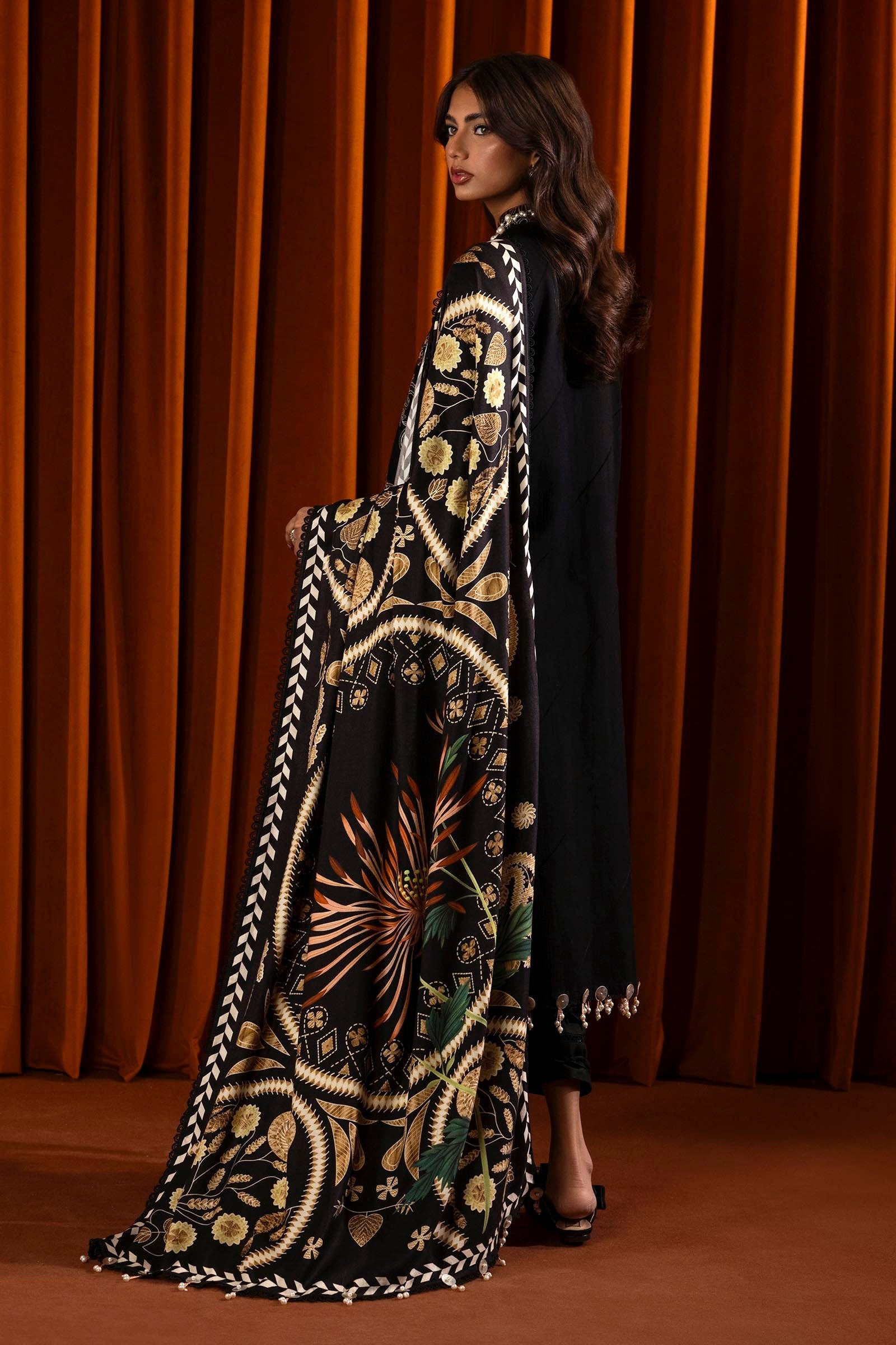 Sana Safinaz | Muzlin Winter 2024 | M243-004B-3CP - Official Sana Safinaz stockist in UK - Sakeena London