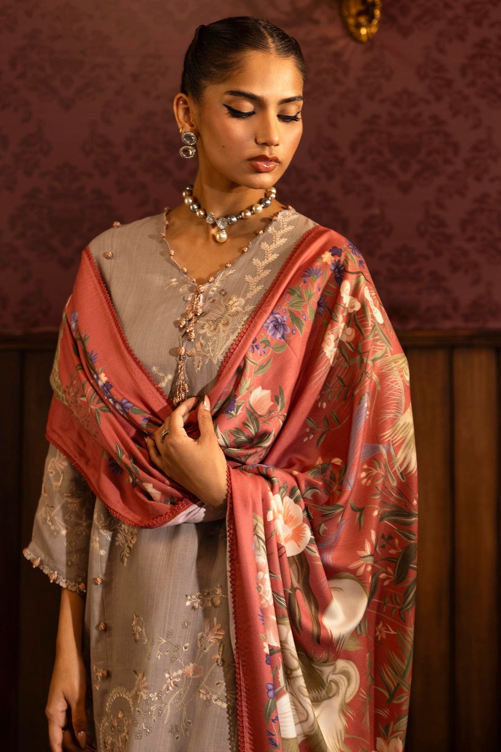 Sana Safinaz | Muzlin Winter 2024 | M243-006B-3AP - Official Sana Safinaz stockist in UK - Sakeena London