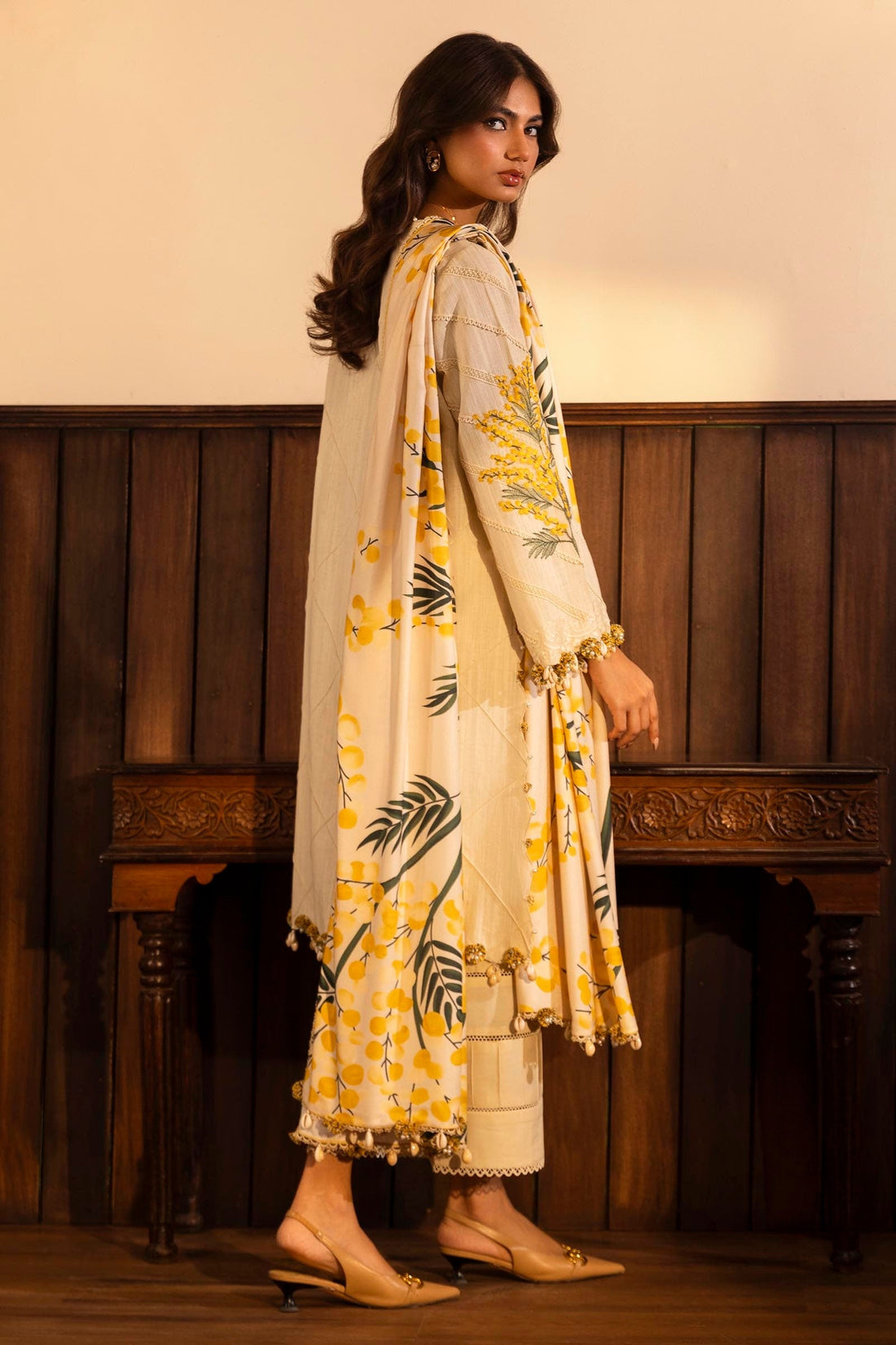 Sana Safinaz | Muzlin Winter 2024 | M243-007B-3CP - Official Sana Safinaz stockist in UK - Sakeena London