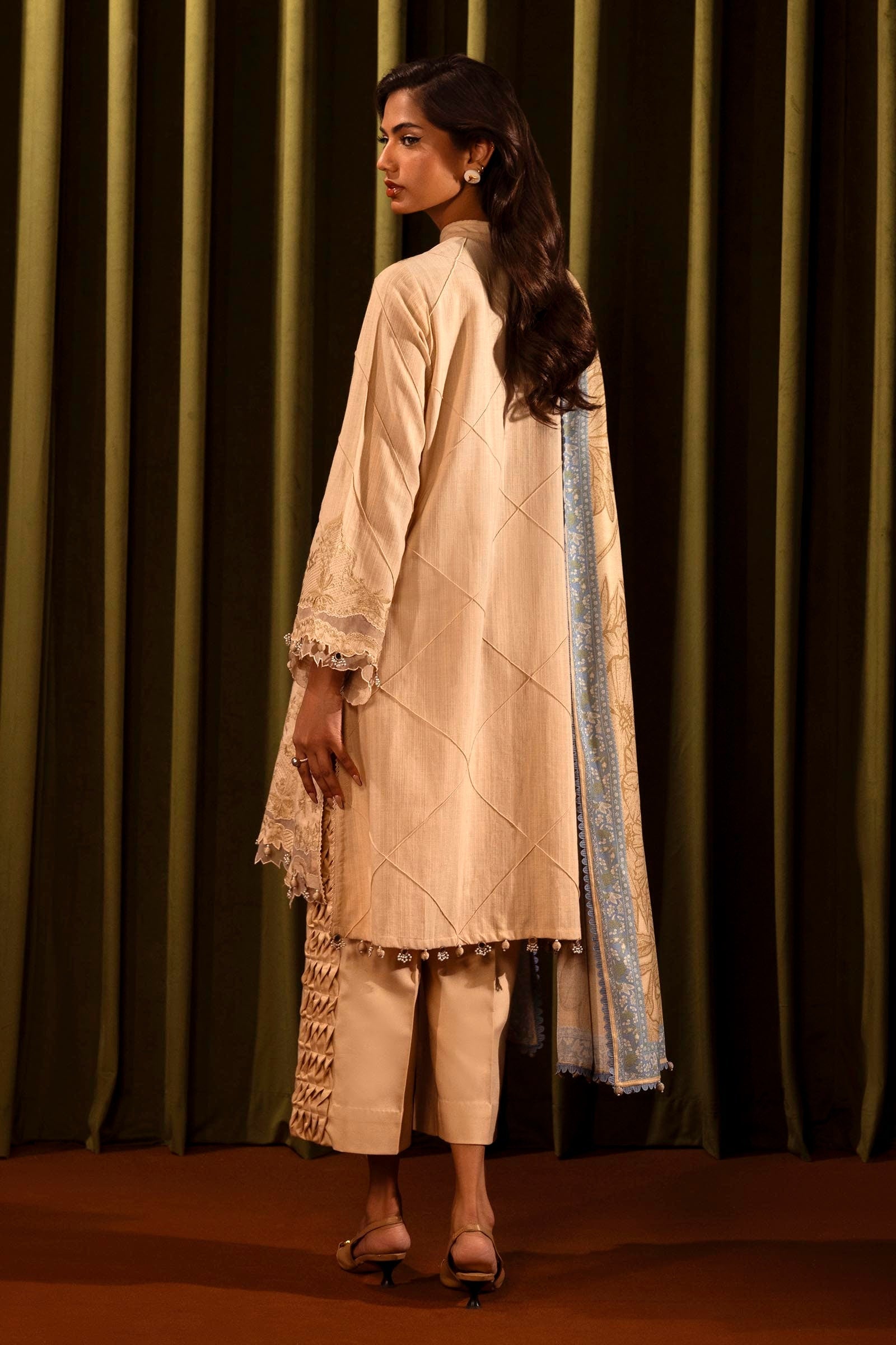 Sana Safinaz | Muzlin Winter 2024 | M243-012A-3AP - Official Sana Safinaz stockist in UK - Sakeena London