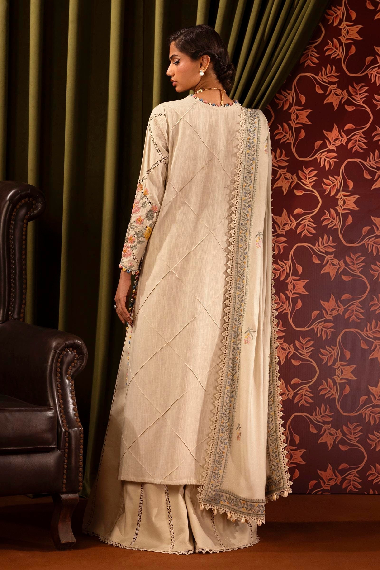Sana Safinaz | Muzlin Winter 2024 | M243-013A-3CP - Official Sana Safinaz stockist in UK - Sakeena London