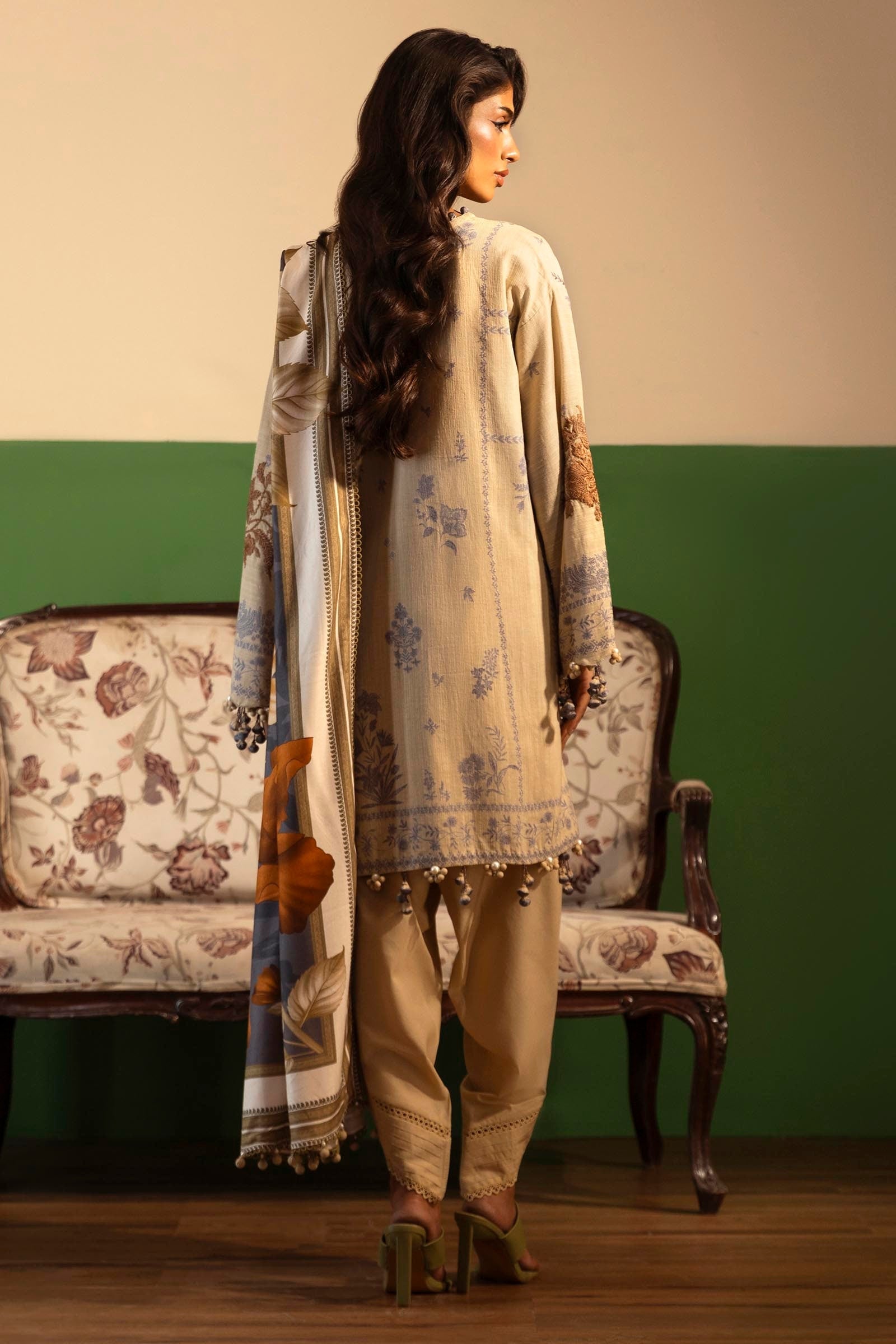 Sana Safinaz | Muzlin Winter 2024 | M243-015B-3CP - Official Sana Safinaz stockist in UK - Sakeena London