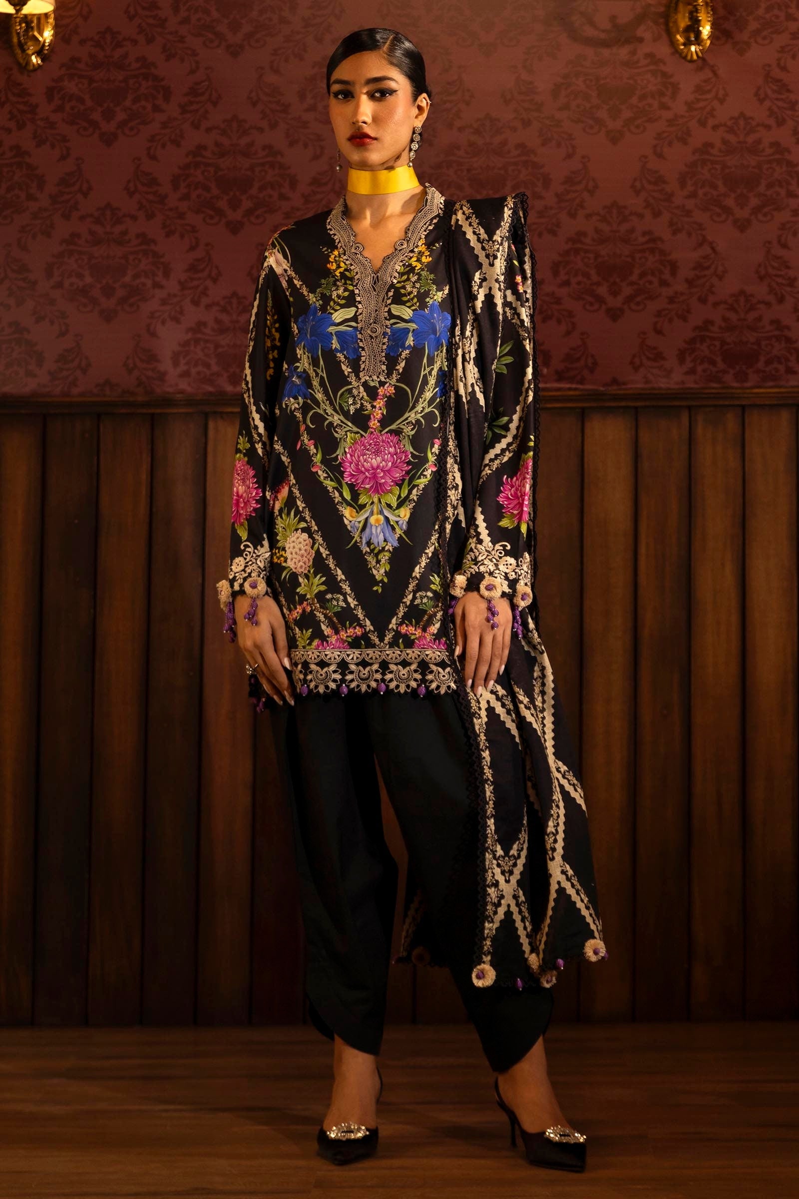 Sana Safinaz | Muzlin Winter 2024 | M243-017B-3CQ - Official Sana Safinaz stockist in UK - Sakeena London