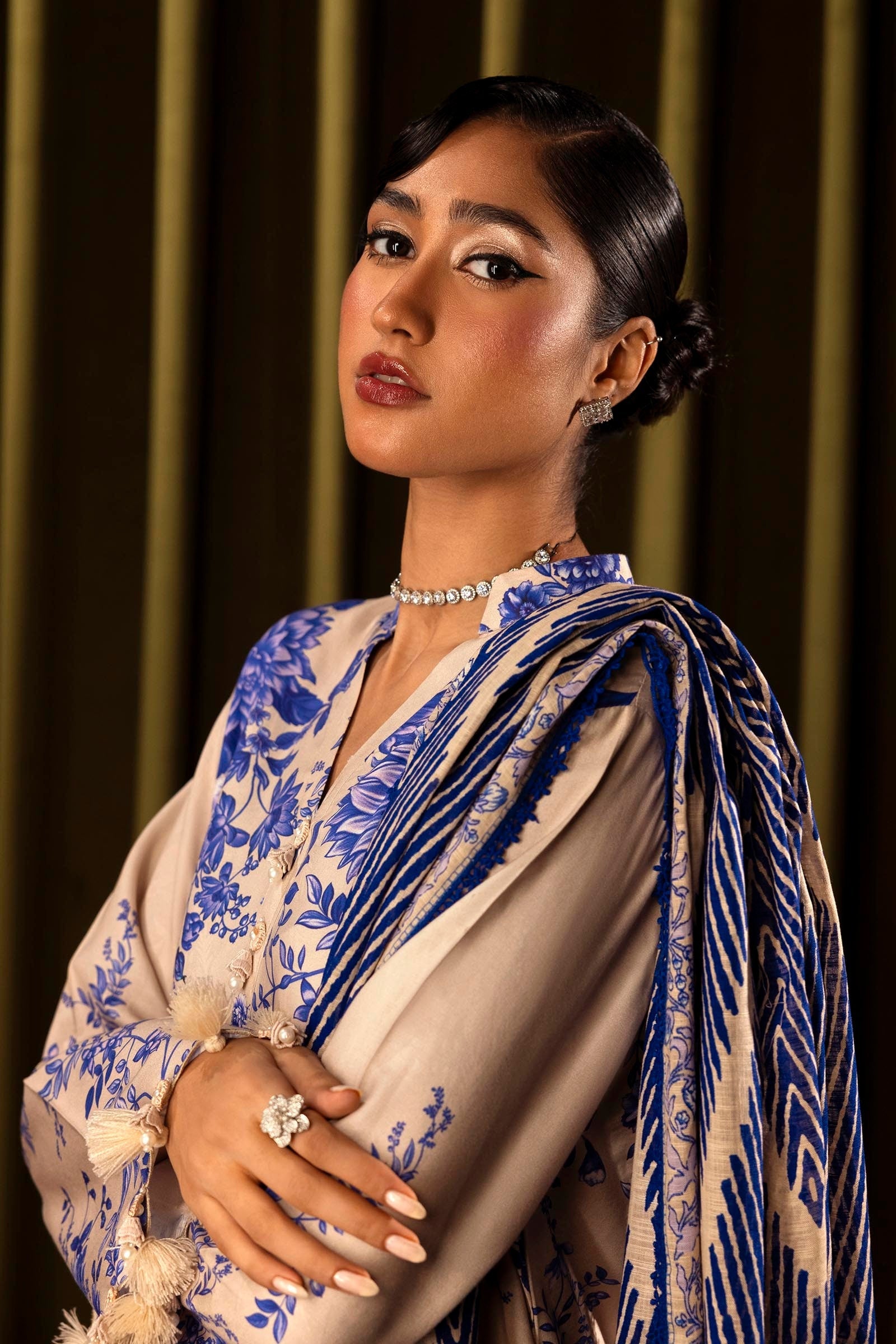Sana Safinaz | Muzlin Winter 2024 | M243-018A-3CQ - Official Sana Safinaz stockist in UK - Sakeena London
