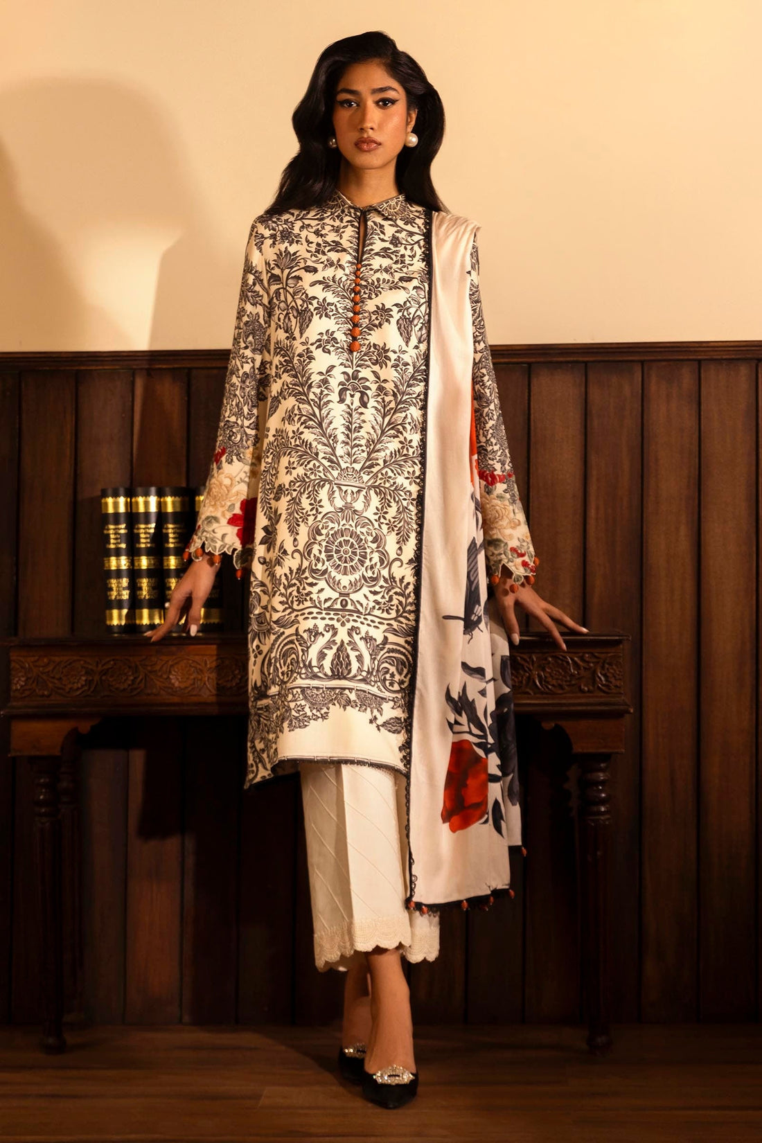Sana Safinaz | Muzlin Winter 2024 | M243-019A-3DB - Official Sana Safinaz stockist in UK - Sakeena London