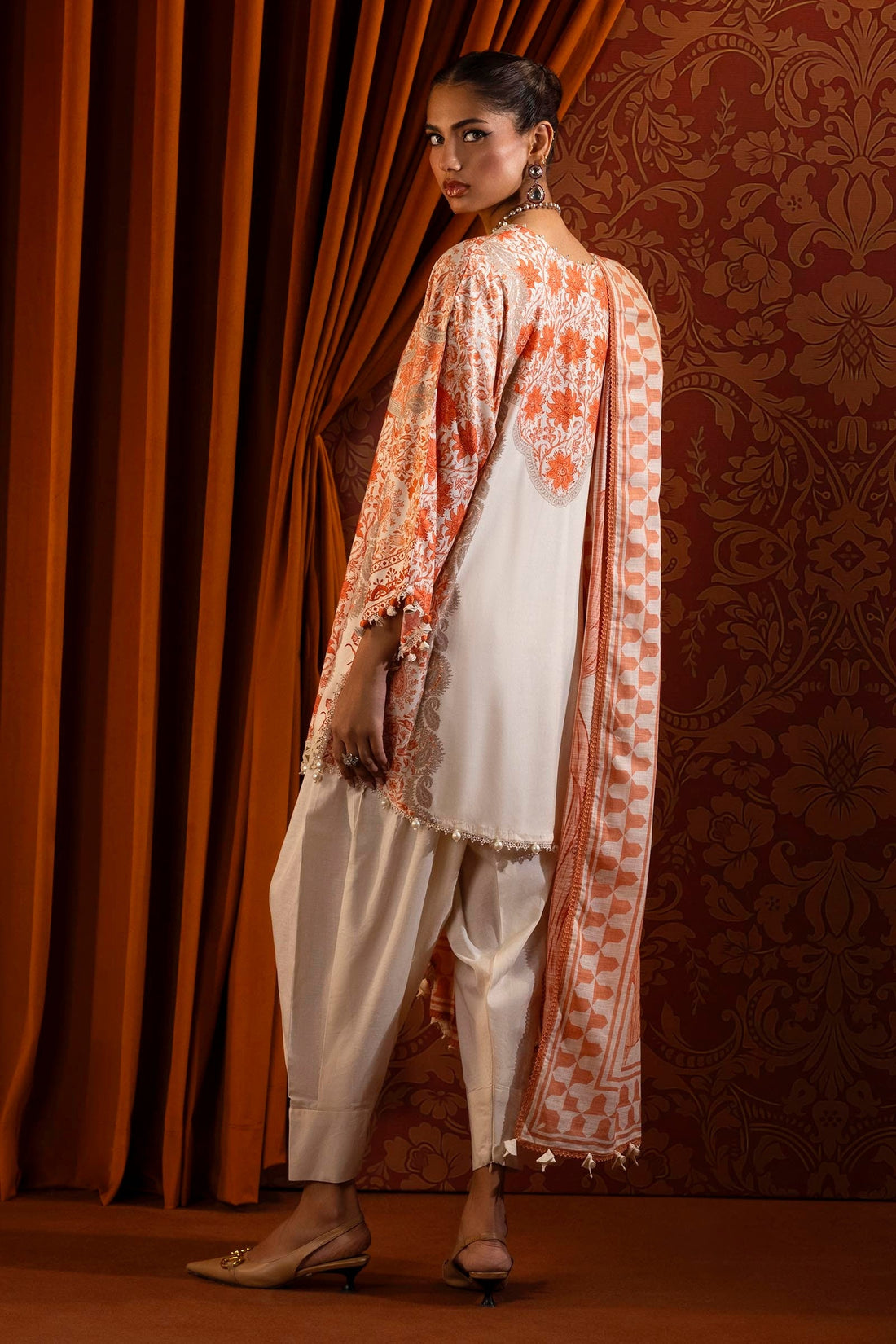 Sana Safinaz | Muzlin Winter 2024 | M243-023B-3CQ - Official Sana Safinaz stockist in UK - Sakeena London