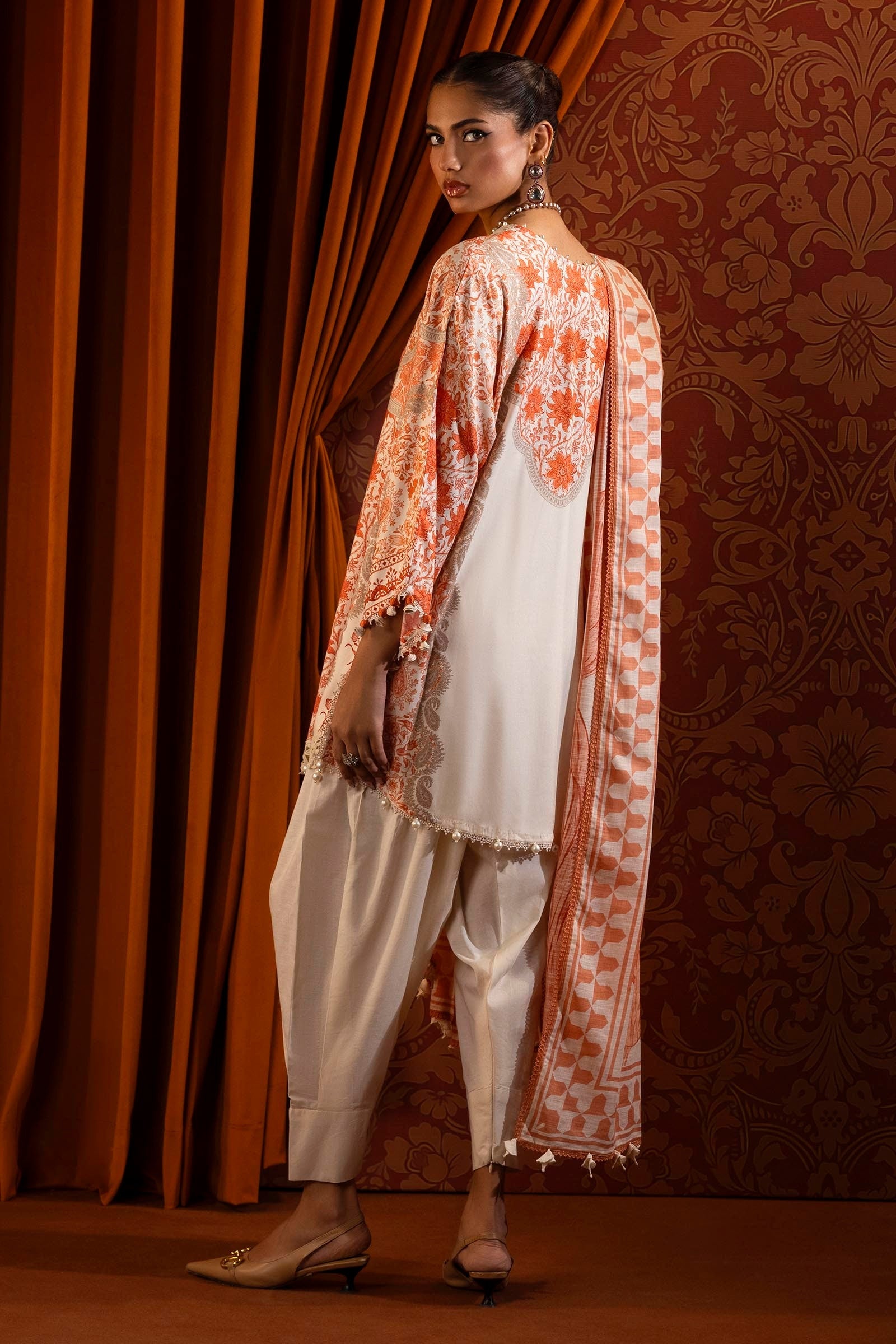Sana Safinaz | Muzlin Winter 2024 | M243-023B-3CQ - Official Sana Safinaz stockist in UK - Sakeena London