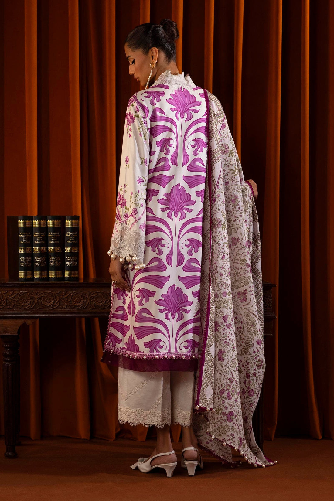 Sana Safinaz | Muzlin Winter 2024 | M243-024A-3CQ - Official Sana Safinaz stockist in UK - Sakeena London