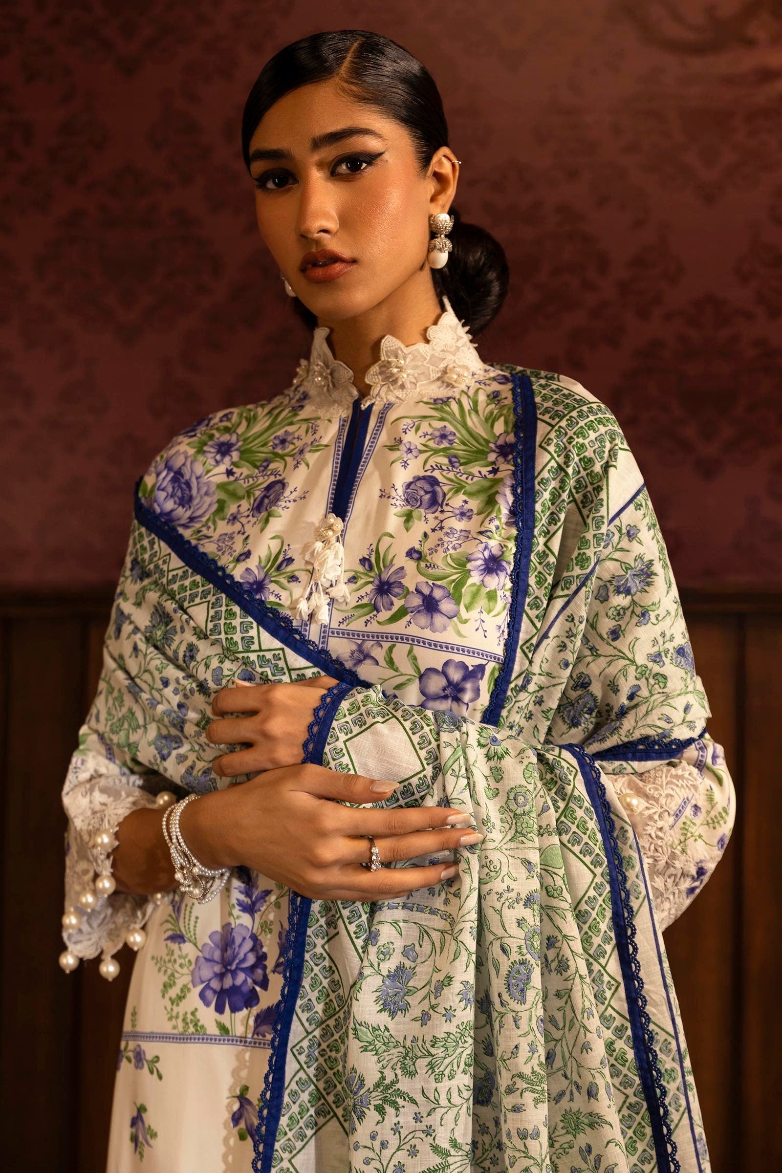 Sana Safinaz | Muzlin Winter 2024 | M243-024B-3CQ - Official Sana Safinaz stockist in UK - Sakeena London