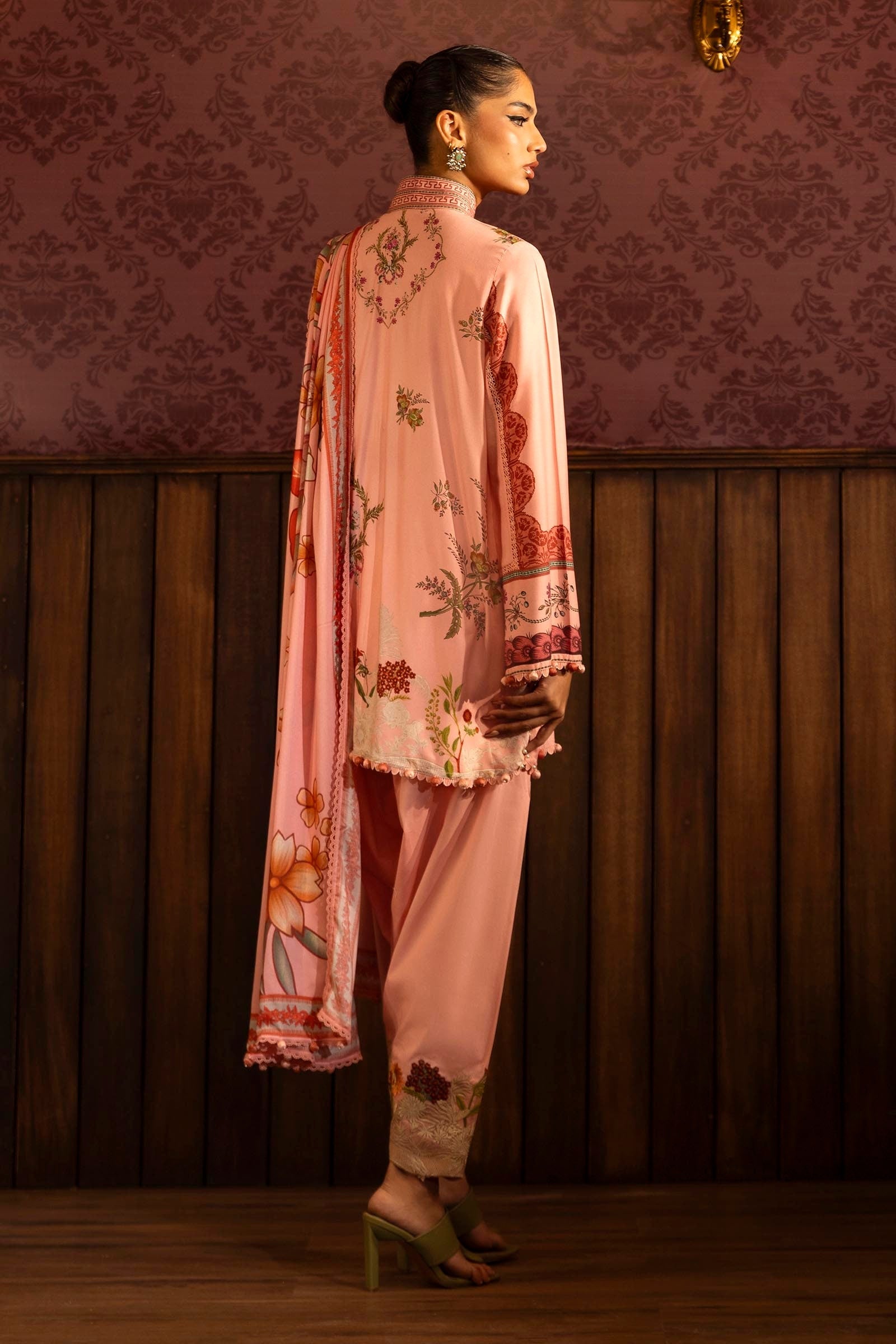 Sana Safinaz | Muzlin Winter 2024 | M243-025A-3DB - Official Sana Safinaz stockist in UK - Sakeena London