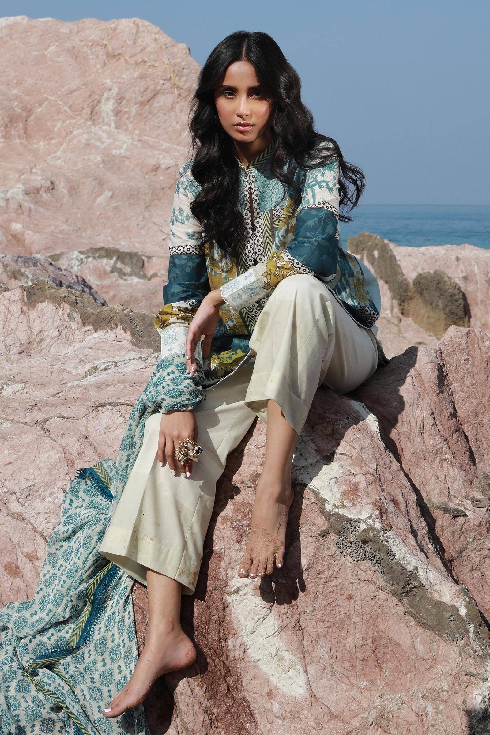 Sana Safinaz | Mahay Spring 24 | H241-015A-2I - Official Sana Safinaz stockist in UK - Sakeena London