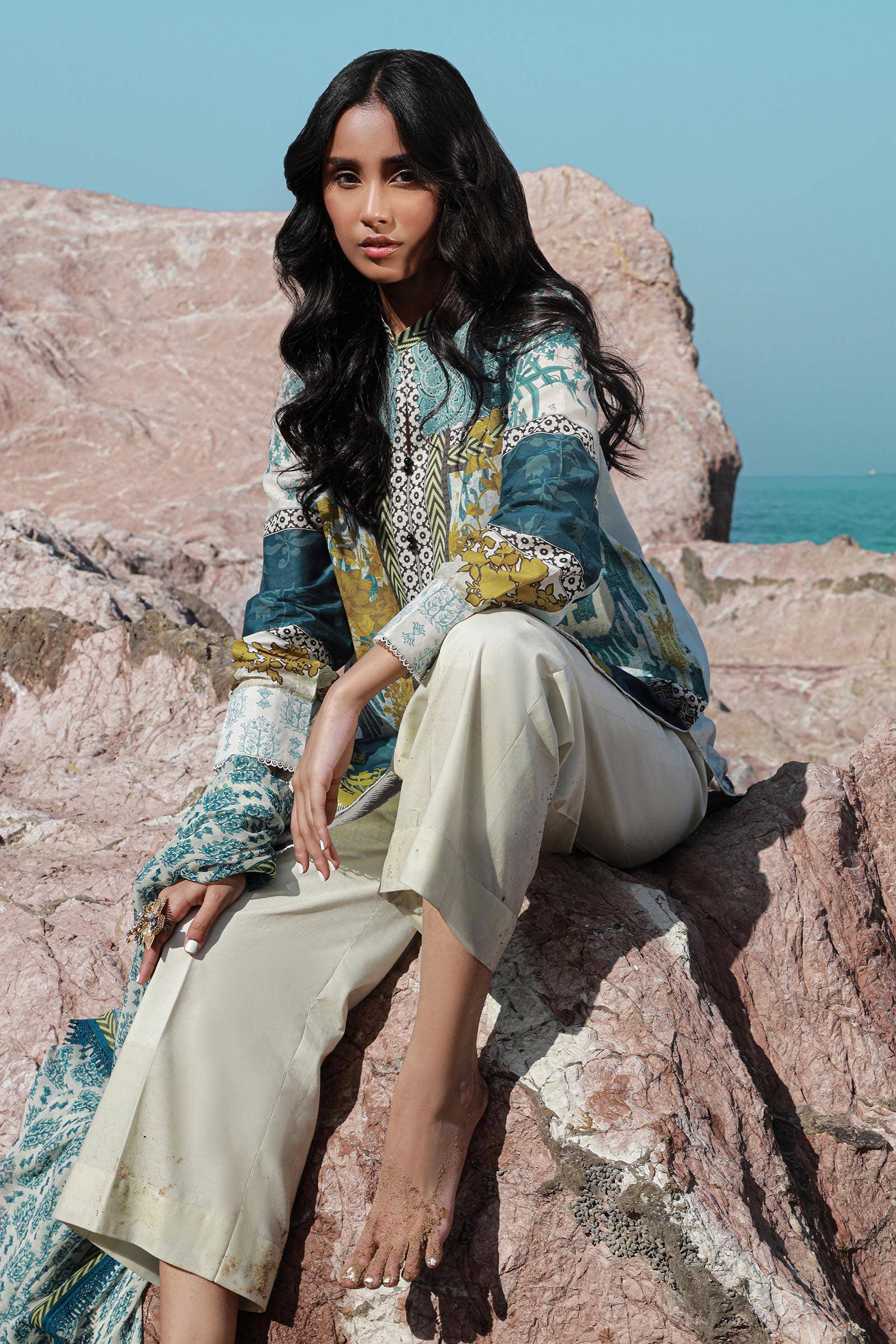 Sana Safinaz | Mahay Spring 24 | H241-015A-2I - Official Sana Safinaz stockist in UK - Sakeena London