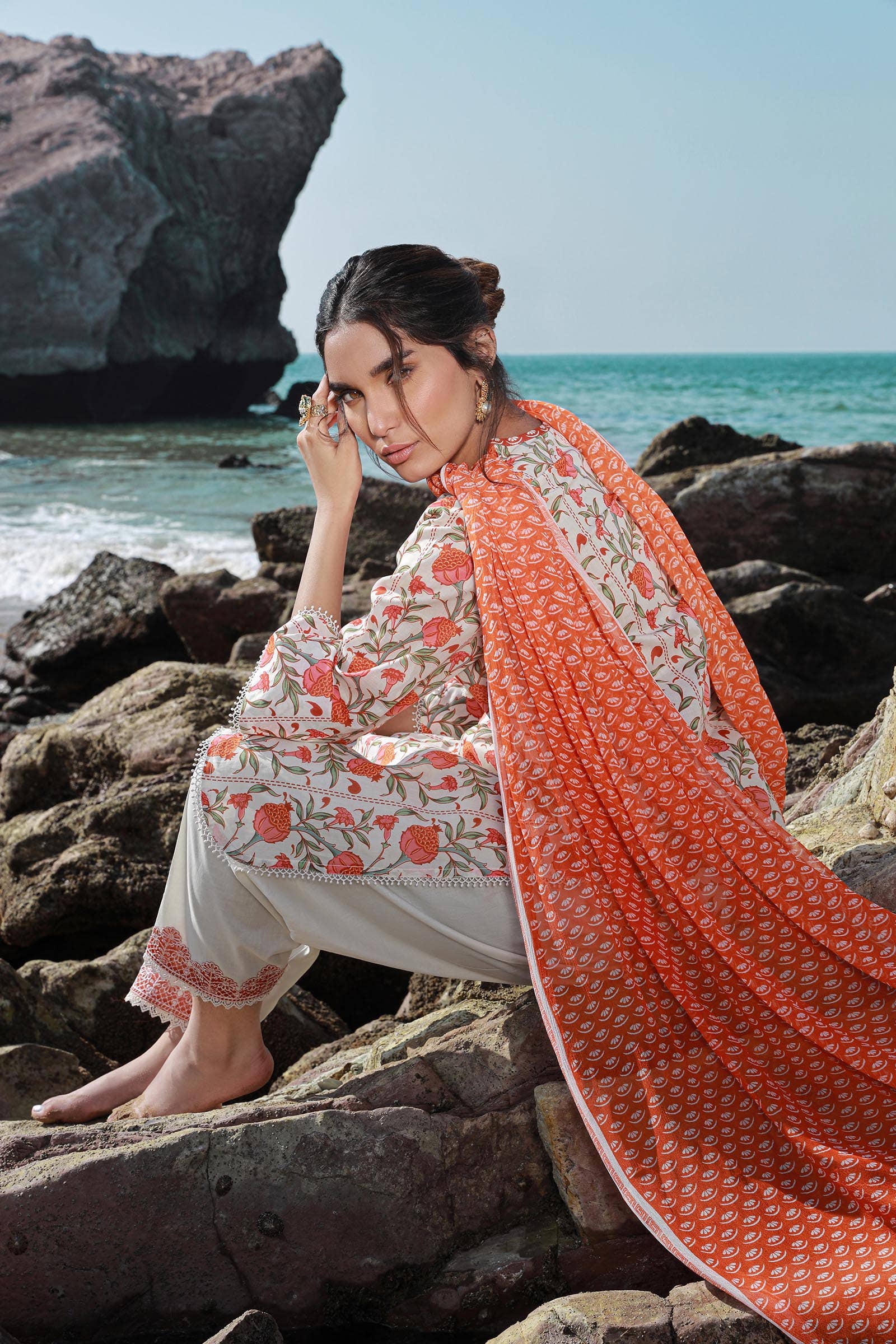 Sana Safinaz | Mahay Spring 24 | H241-002B-2BI - Official Sana Safinaz stockist in UK - Sakeena London