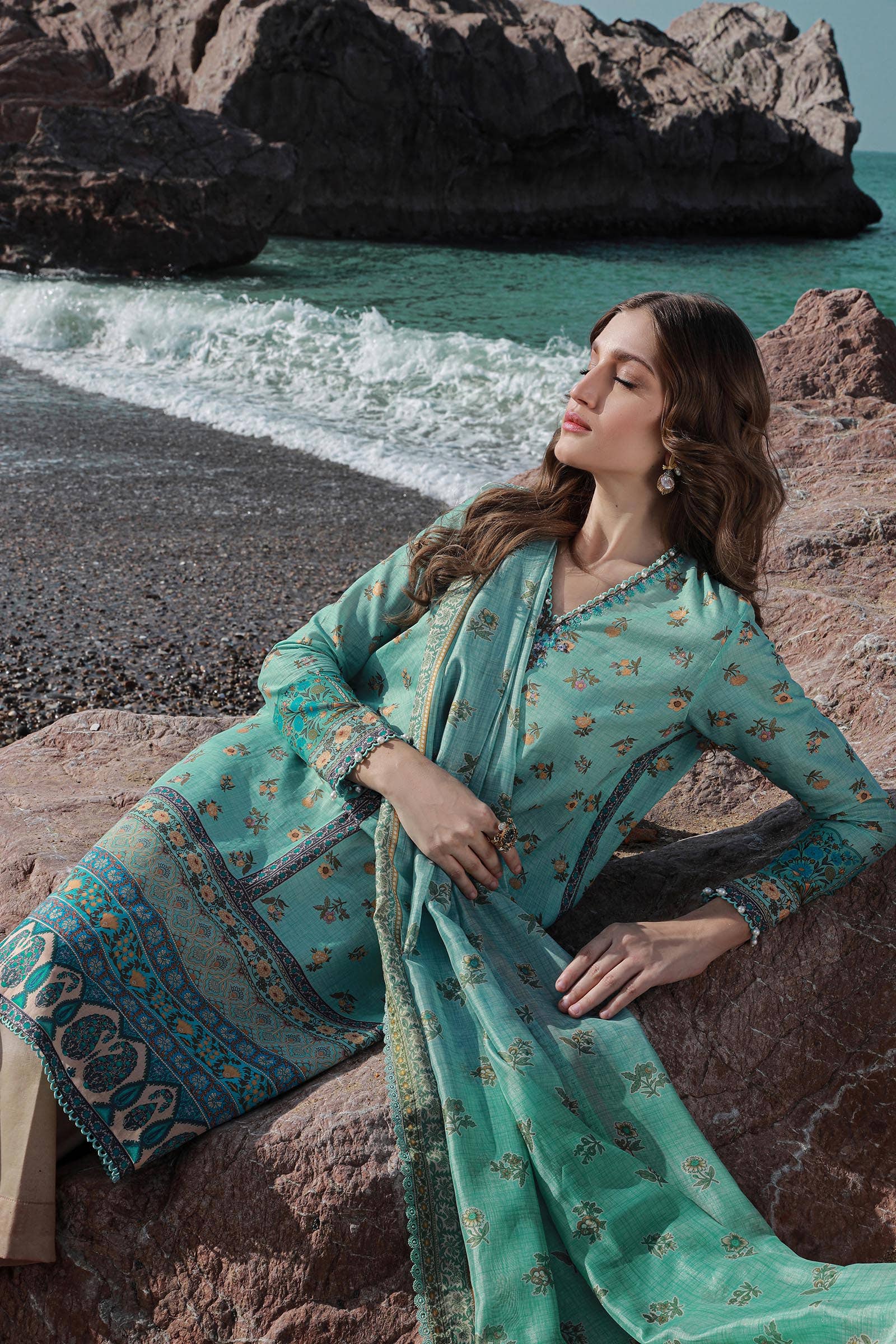 Sana Safinaz | Mahay Spring 24 | H241-017B-2BK - Official Sana Safinaz stockist in UK - Sakeena London