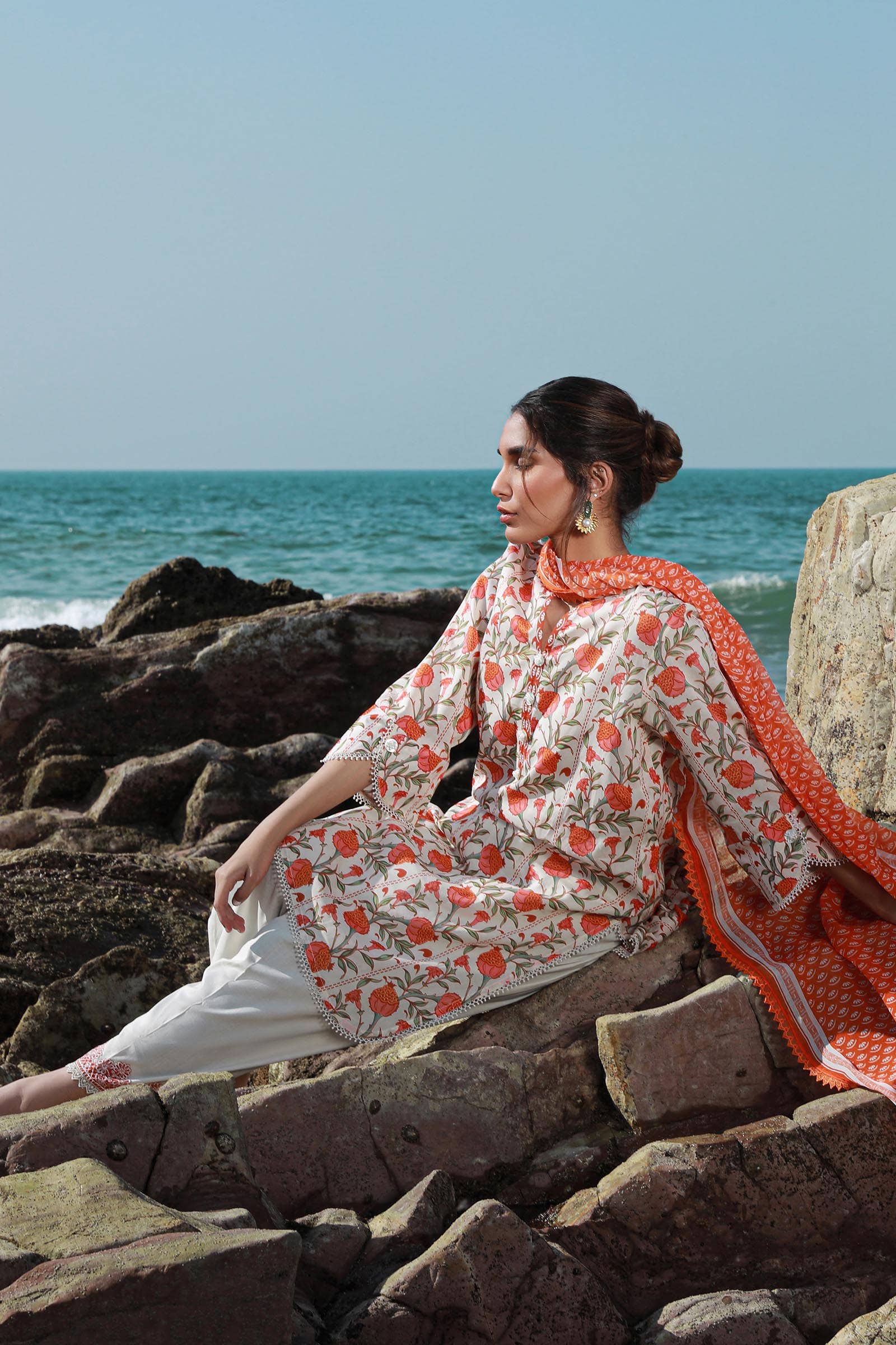 Sana Safinaz | Mahay Spring 24 | H241-002B-2BI - Official Sana Safinaz stockist in UK - Sakeena London