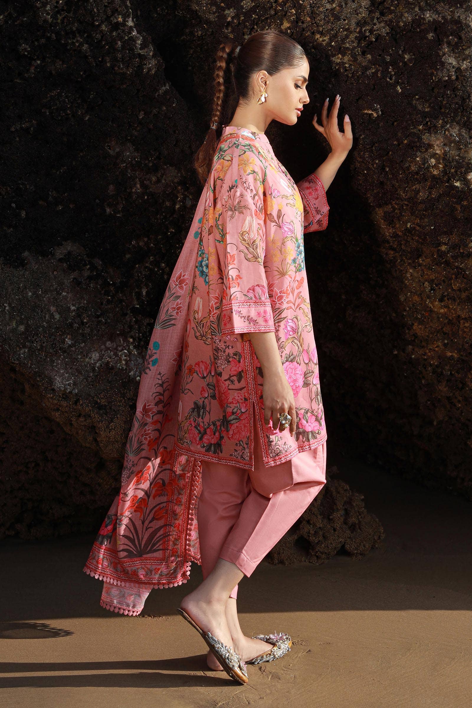 Sana Safinaz | Mahay Spring 24 | H241-019A-3CS - Official Sana Safinaz stockist in UK - Sakeena London